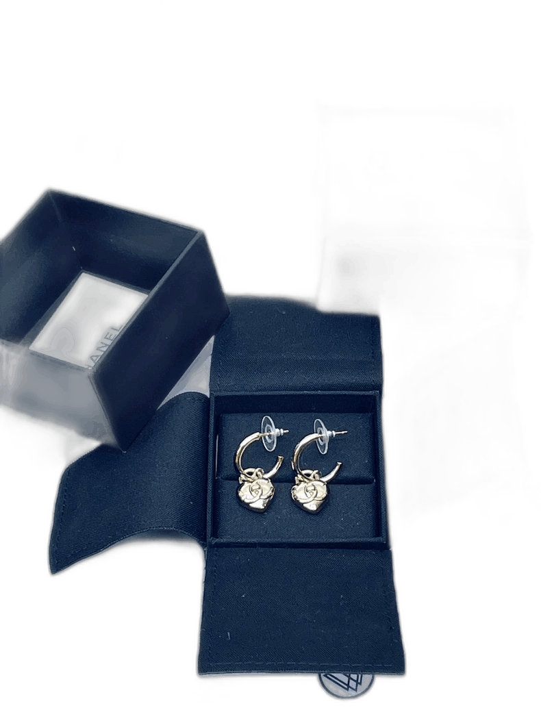 Chanel Chanel Heart Double C Lock Earrings Size ONE SIZE - 1 Thumbnail