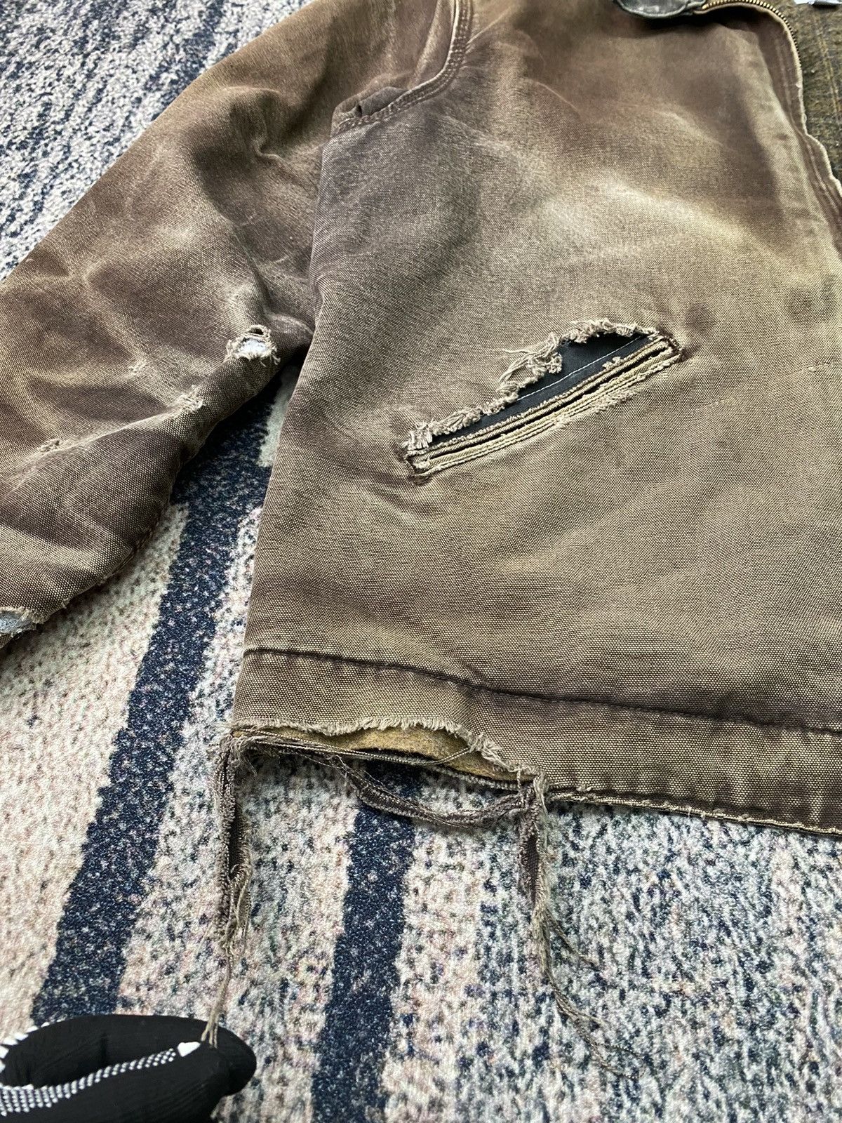 Carhartt Rare Vtg Carhart Distressed Jacket Nice Colour Size US XL / EU 56 / 4 - 6 Thumbnail