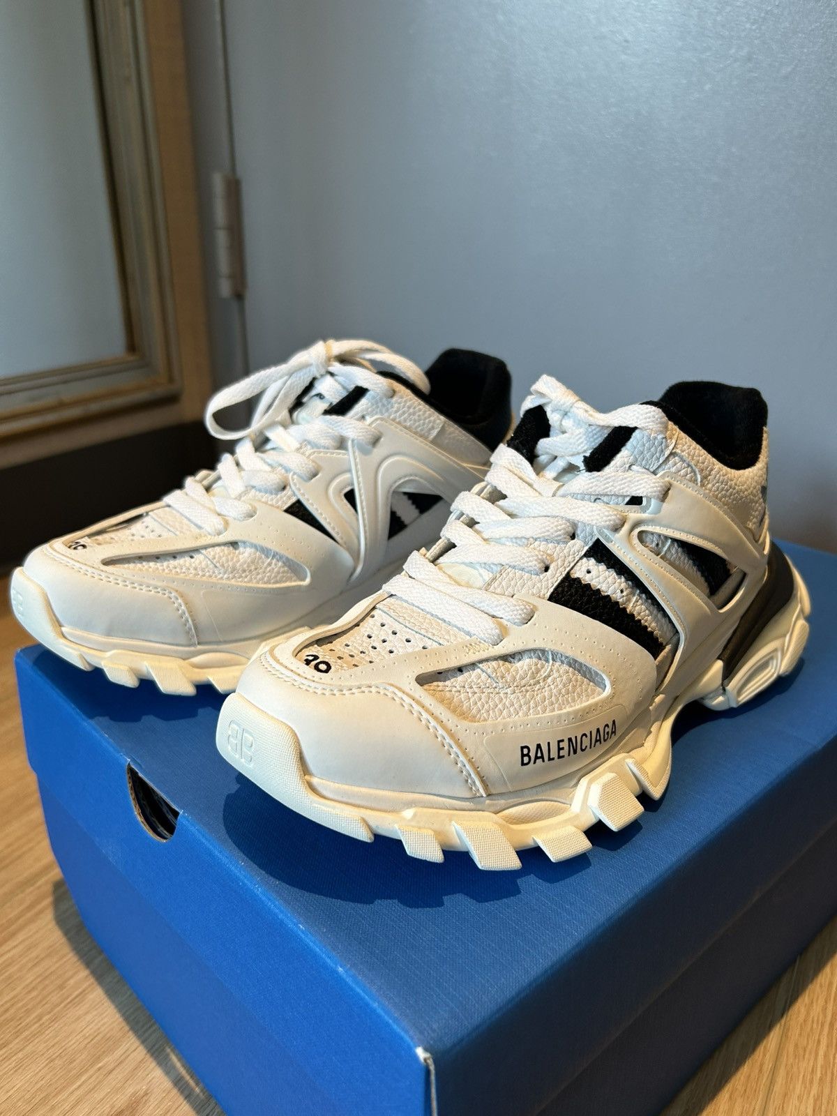 Adidas × Balenciaga Balenciaga Adidas Track Forum Size US 6 / EU 39 - 6 Thumbnail