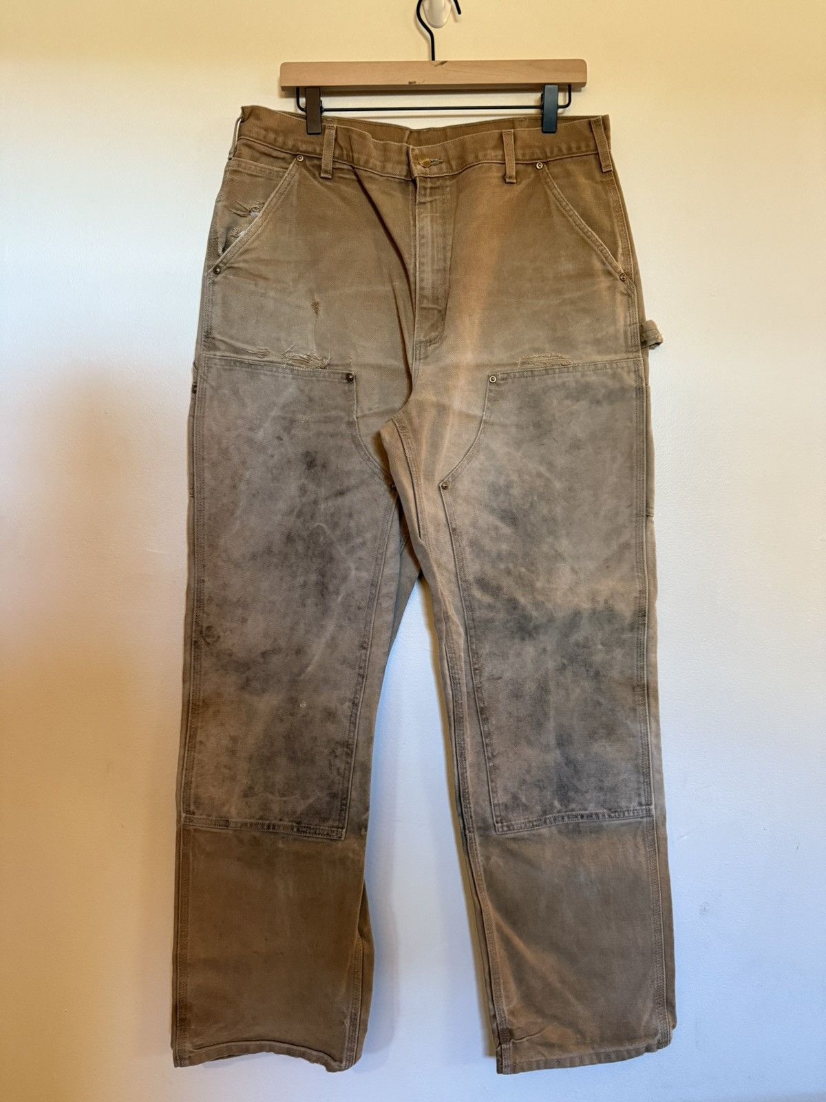 Vintage Thrashed Carhartt Double Knees in Beige Tan Brown 34