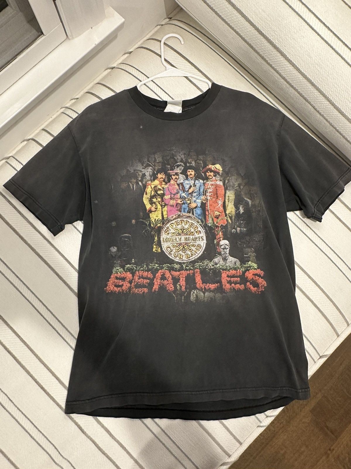 Vintage Vintage 2005 Beatles Sgt. Pepper’s Tee Size US L / EU 52-54 / 3 - 1 Thumbnail