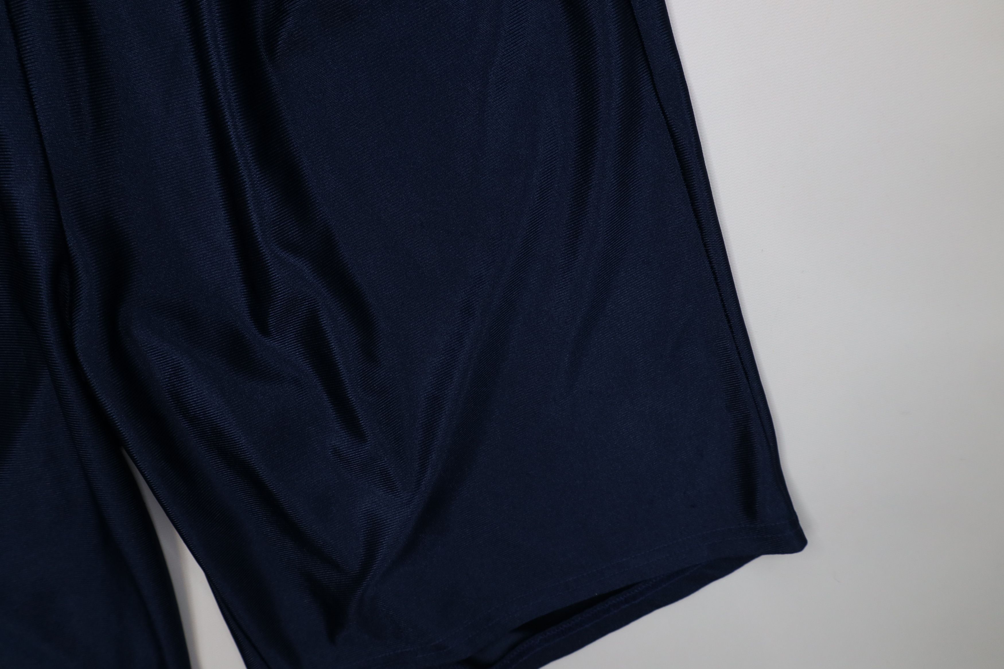 Vintage Vintage 90s Streetwear Dazzle Silky Gym Shorts Blue USA Size US 34 / EU 50 - 5 Thumbnail