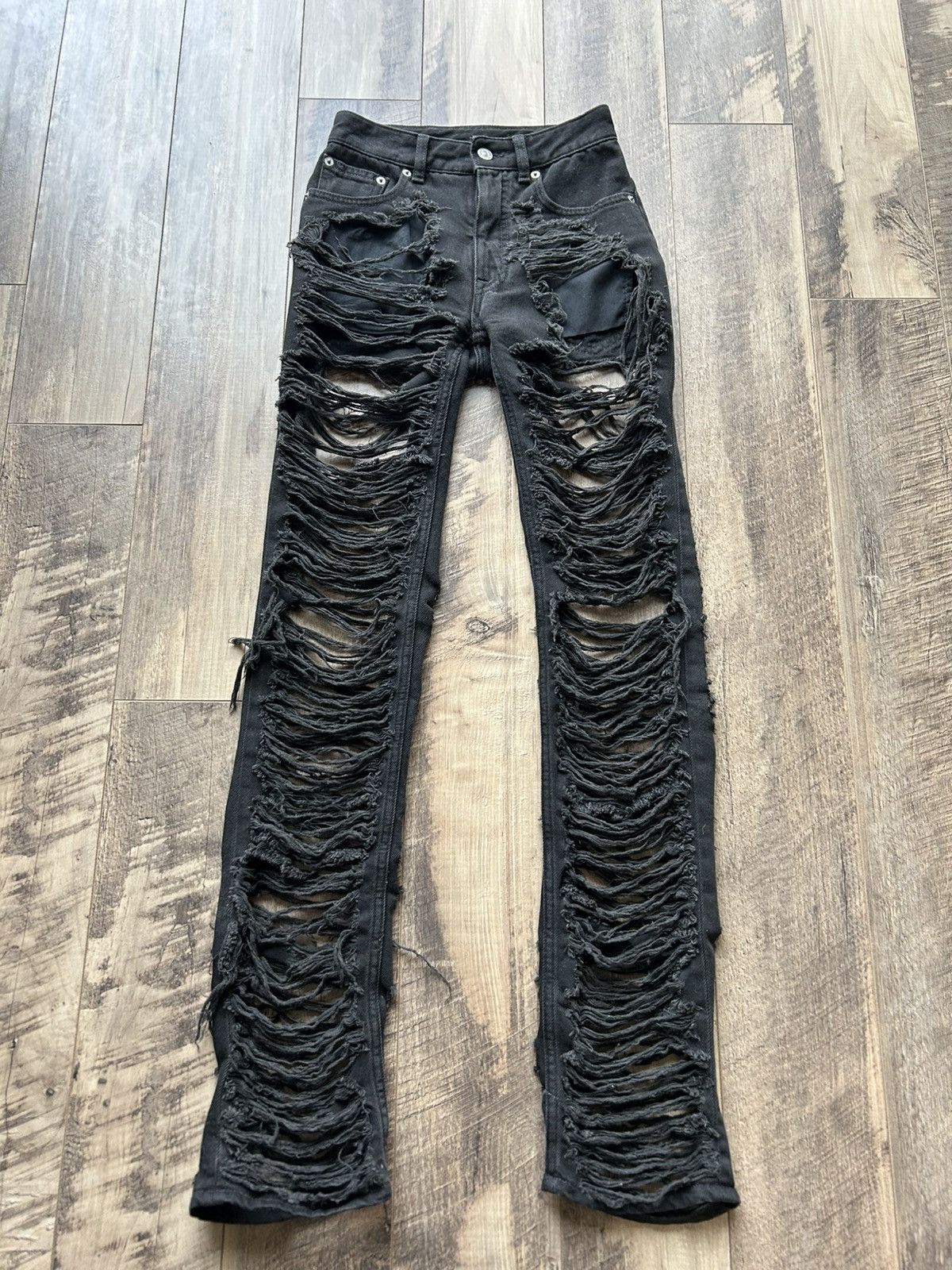 MM6 MM6 maison margiela black distressed jeans Size 24" / US 00 / IT 34 - 1 Thumbnail