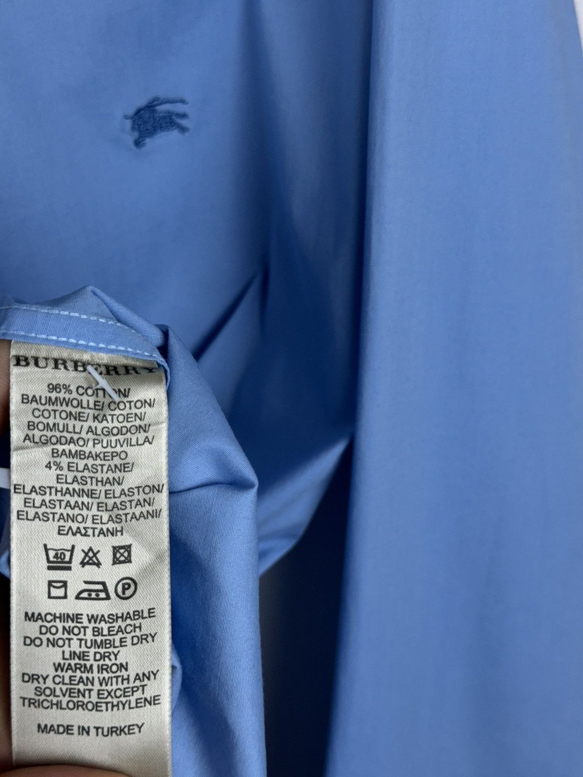 Burberry Classic blue shirt Burberry original luxury old money item Size US XL / EU 56 / 4 - 3 Thumbnail