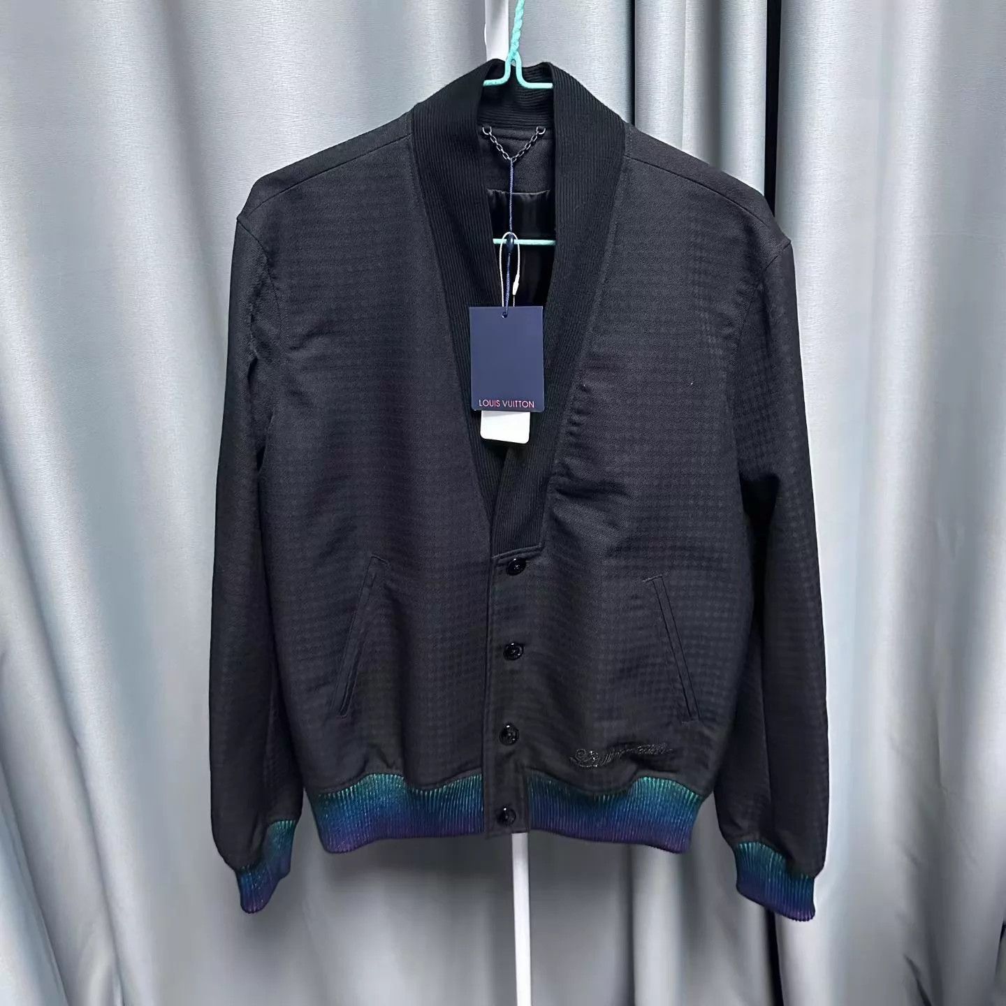 Louis Vuitton lv SS25 men's Vichy check jacq waist-jacket black44 Size US S / EU 44-46 / 1 - 1 Thumbnail