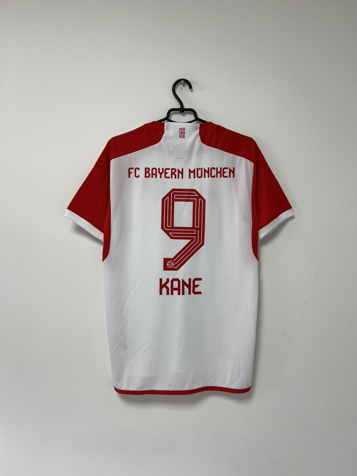 Vintage Bayern Munich Kane #9 Jersey Adidas Trikot Shirt Rare sz XL Size US XL / EU 56 / 4 - 2 Thumbnail