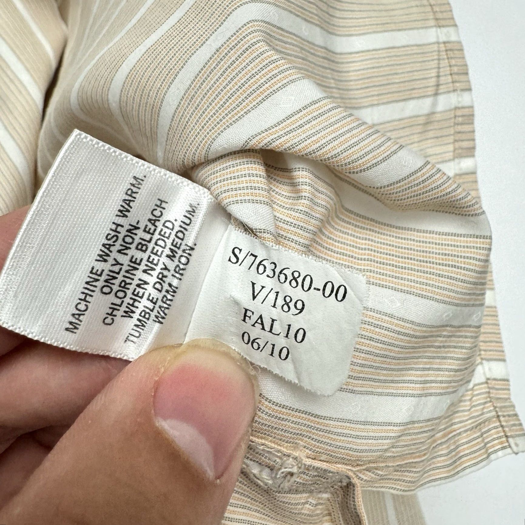 Banana Republic Banana Republic Mens XL Button-Down T Shirt Cotton Striped Cream Tan Brown Size US XL / EU 56 / 4 - 5 Thumbnail