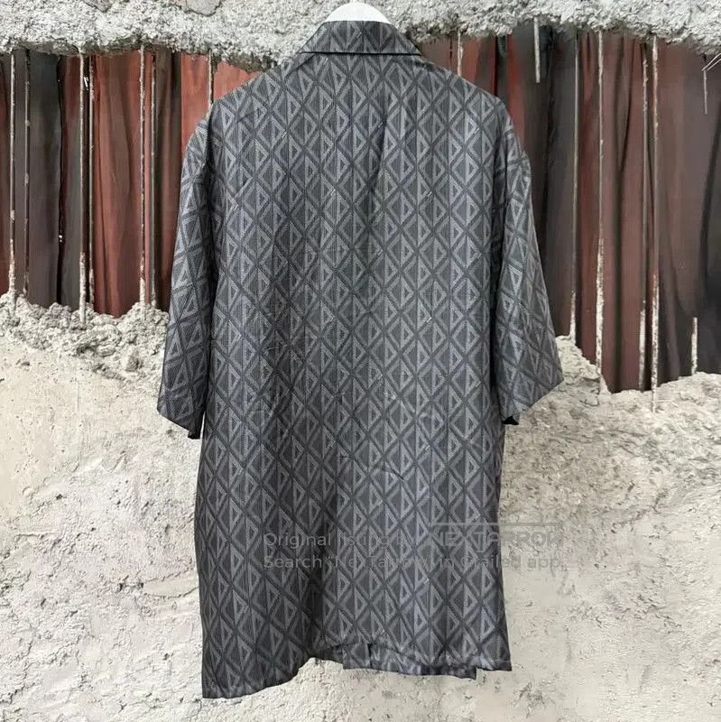 Dior Dior Gray Silk Short Sleeve Shirt . Size US M / EU 48-50 / 2 - 3 Thumbnail