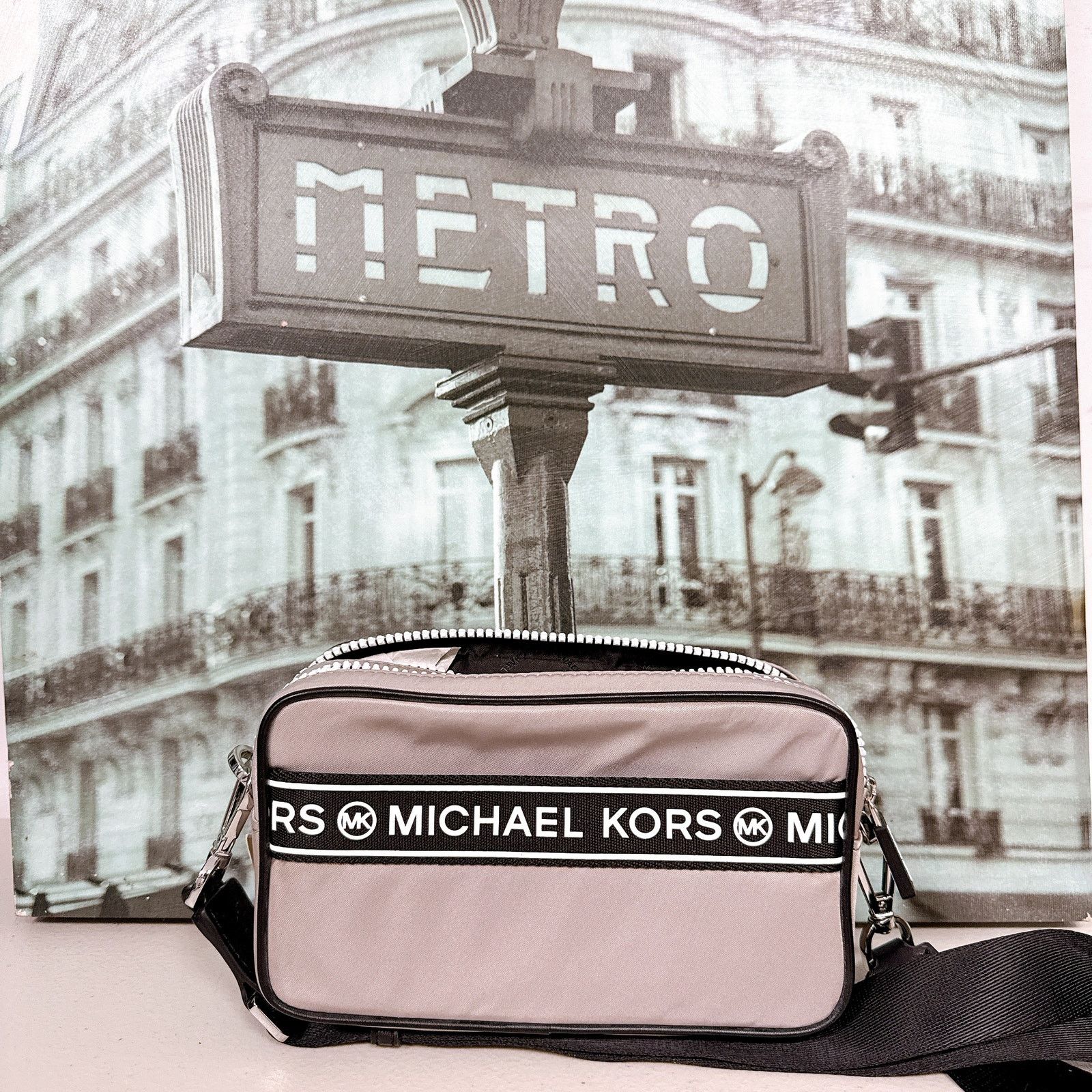 Michael Kors Michael Kors 35H9SY9C5C Kenly Small Camera Crossbody Bag Size ONE SIZE - 1 Thumbnail