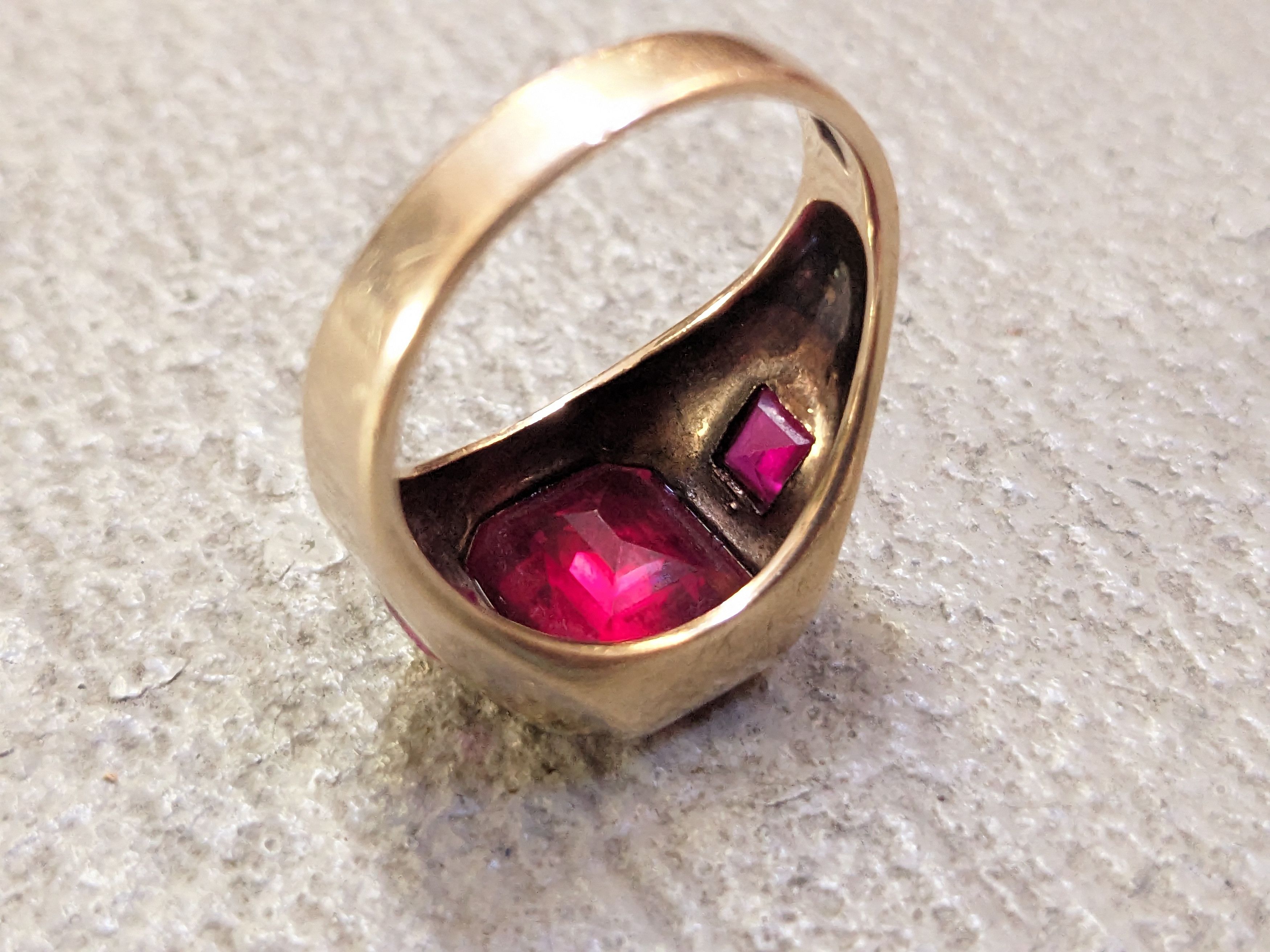 Jewelry Vintage 10K Gold Ring Size 10 Lab Ruby Red Modern Size ONE SIZE - 8 Thumbnail
