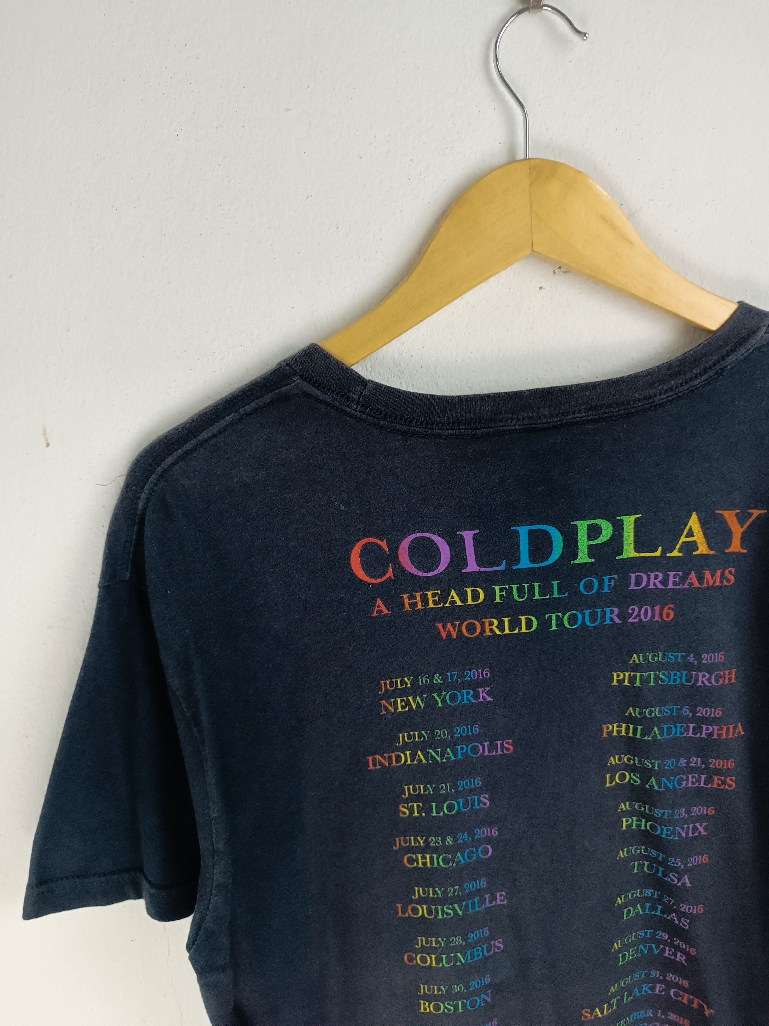 Band Tees VINTAGE 2016 COLDPLAY HEAD FULL OF STARS TOUR TEE sting u2 Size US M / EU 48-50 / 2 - 11 Thumbnail