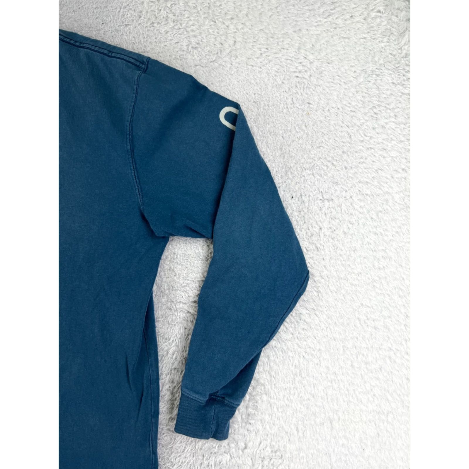 Carhartt VINTAGE Carhartt Shirt Mens S Blue Long Sleeve Crew Neck K231 Pocket Cotton Shirt Adult Small Blue Logo Work American 90s Shirts Mens Size US S / EU 44-46 / 1 - 5 Thumbnail