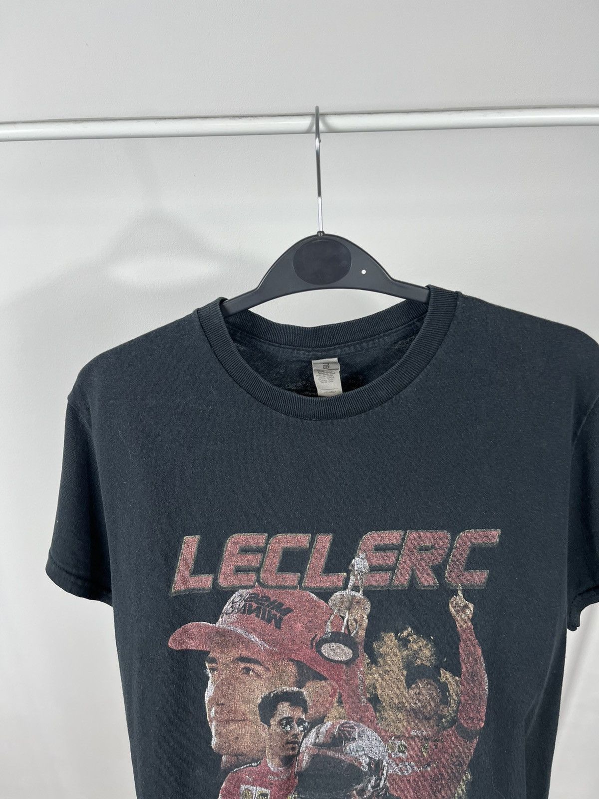 Other Charles Leclerc Formula 1 vintage style graphic tee black Size US S / EU 44-46 / 1 - 9 Thumbnail