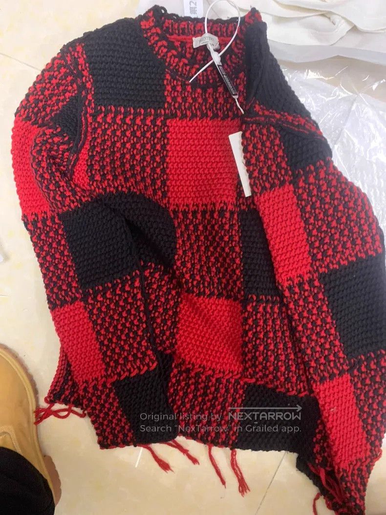 Other Valentino Black and red plaid sweater Size M / US 6-8 / IT 42-44 - 2 Thumbnail