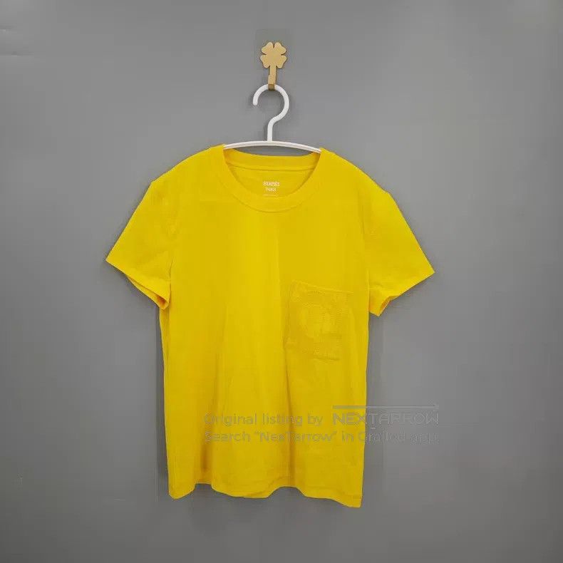 Hermes Hermes Yellow Pocket Short Sleeve Size XXS / US 00 / IT 34 - 1 Thumbnail