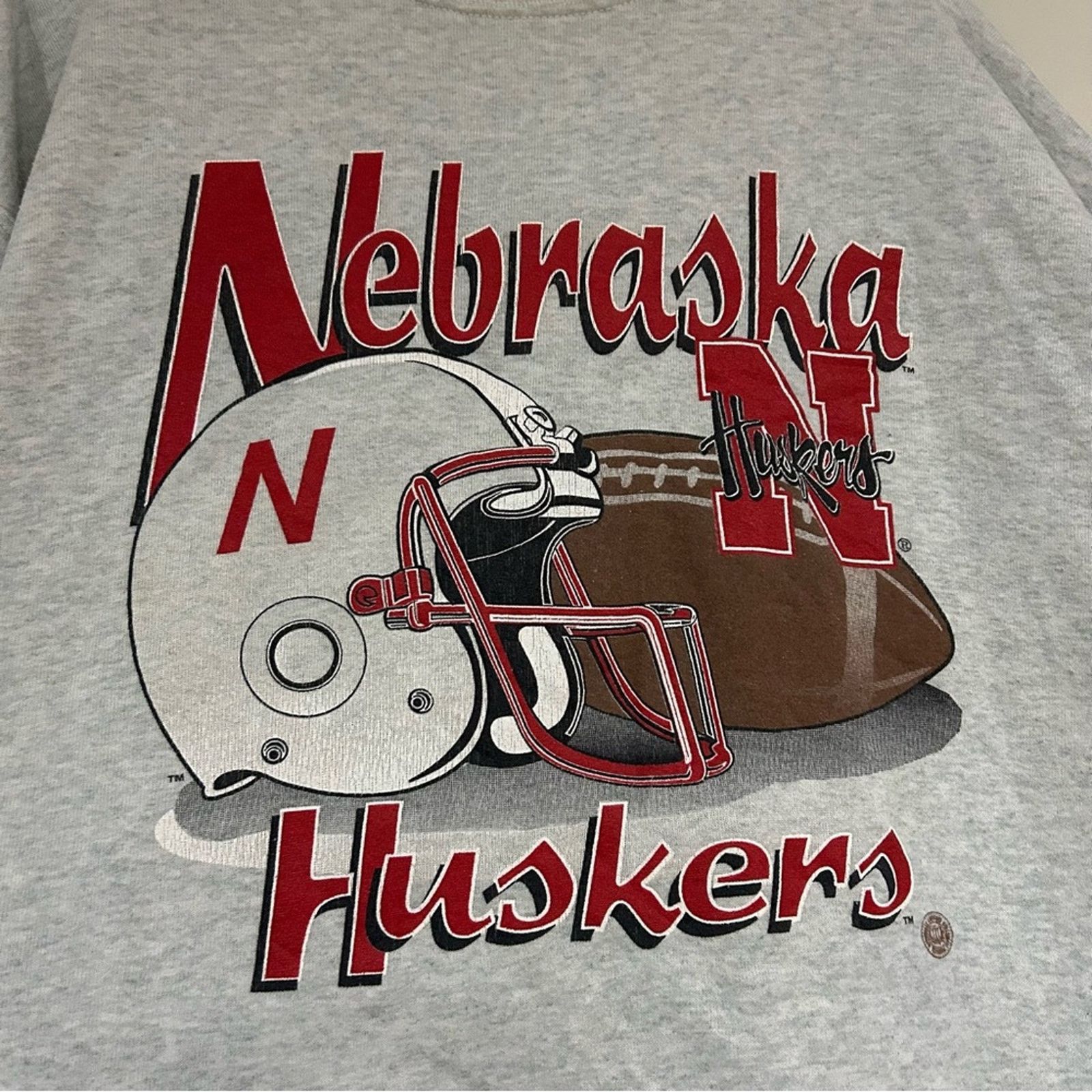 Other Vintage Nebraska Huskers Cut Sleeves Sweater Size US XL / EU 56 / 4 - 2 Thumbnail
