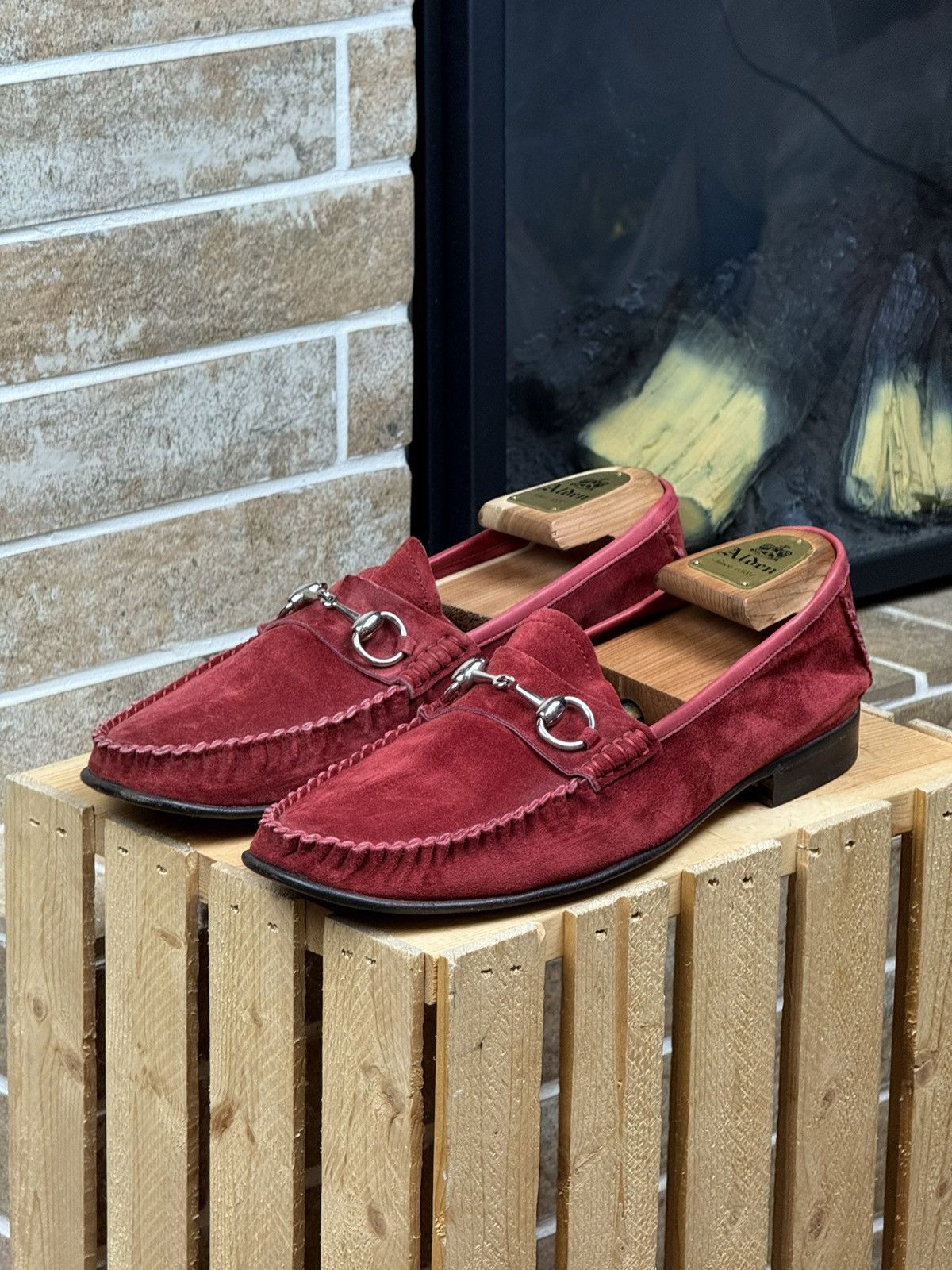 Gucci Gucci Horsebit 1953 Red Suede Loafers Shoes Size EU43 US10 Size US 10 / EU 43 - 2 Thumbnail