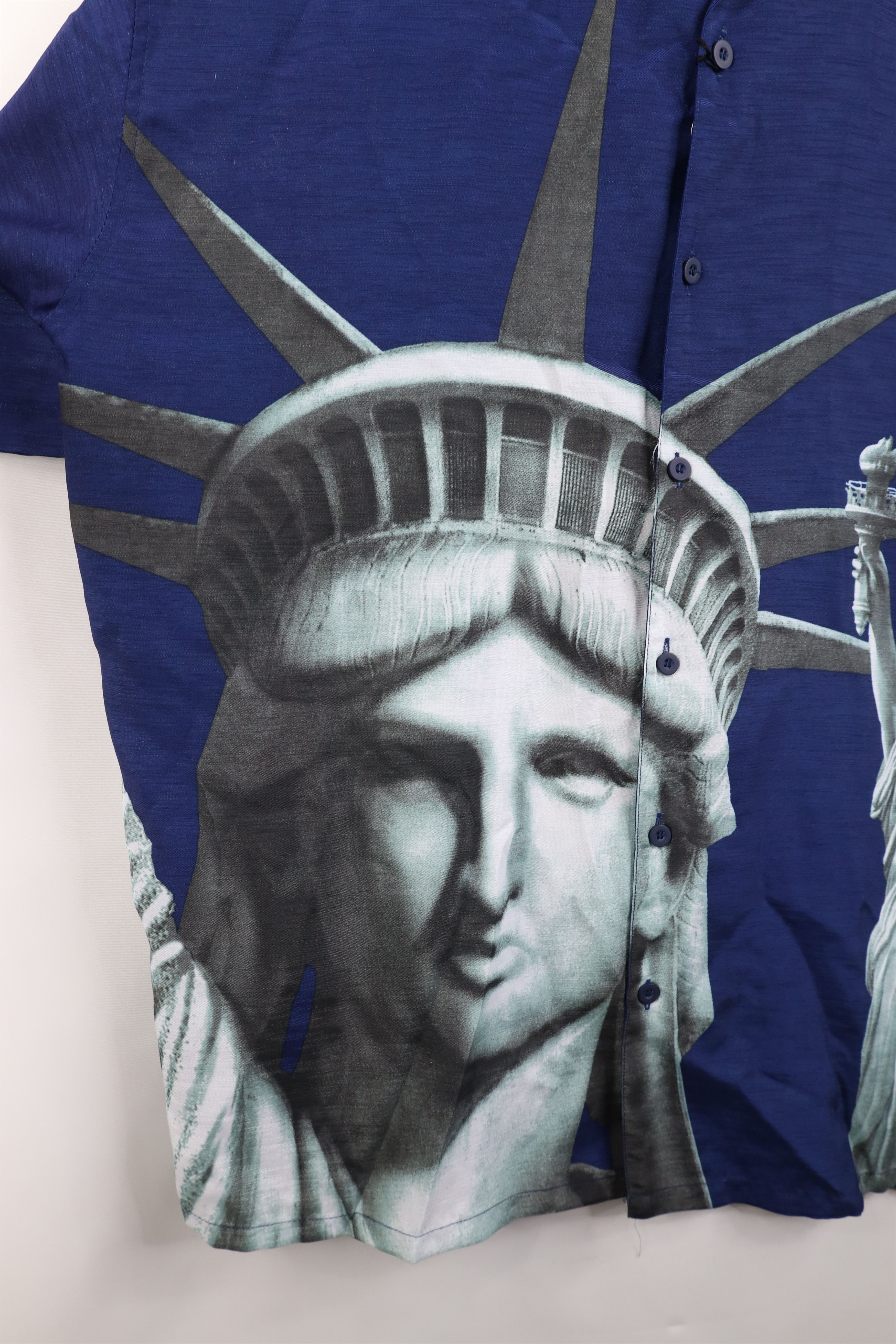 Vintage Deadstock Vintage 90s Y2K Statue of Liberty All Over Shirt Size US M / EU 48-50 / 2 - 7 Thumbnail