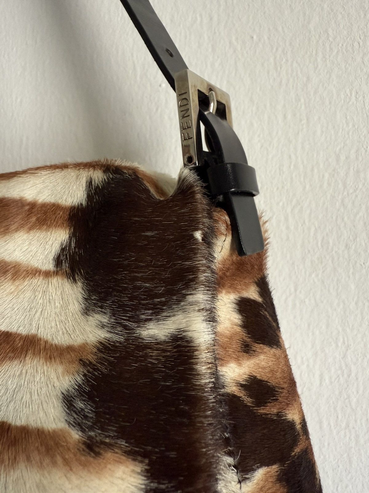 Fendi 2000s Sick Limited Edition Fendi Pony Hair Mama Baguette bag Size ONE SIZE - 5 Thumbnail