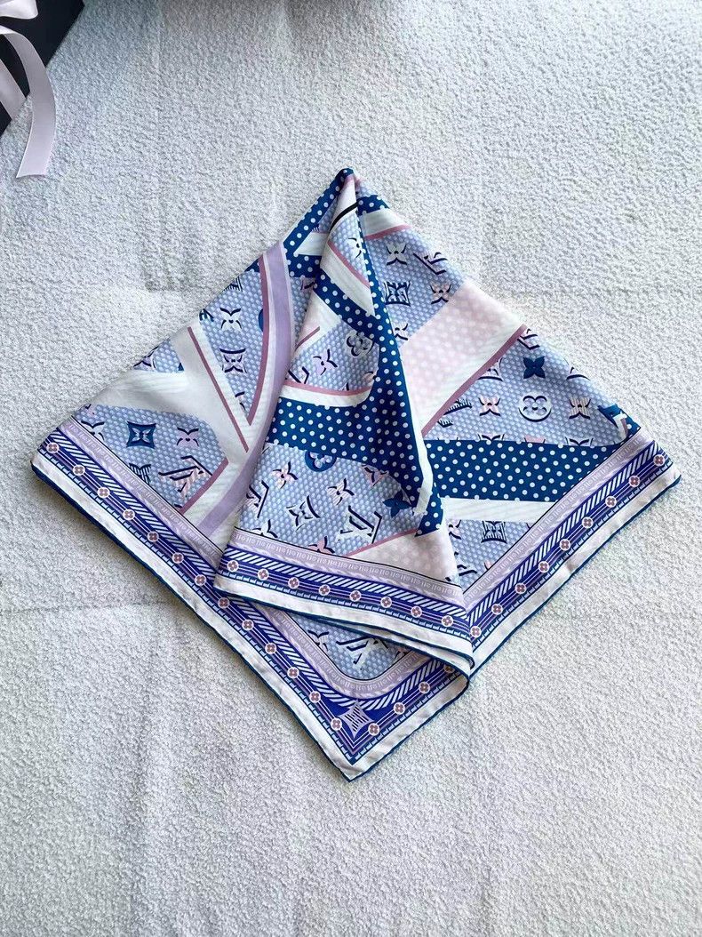 Louis Vuitton Louis Vuitton Mulberry silk presbyopic full-print color-ma Size ONE SIZE - 2 Thumbnail