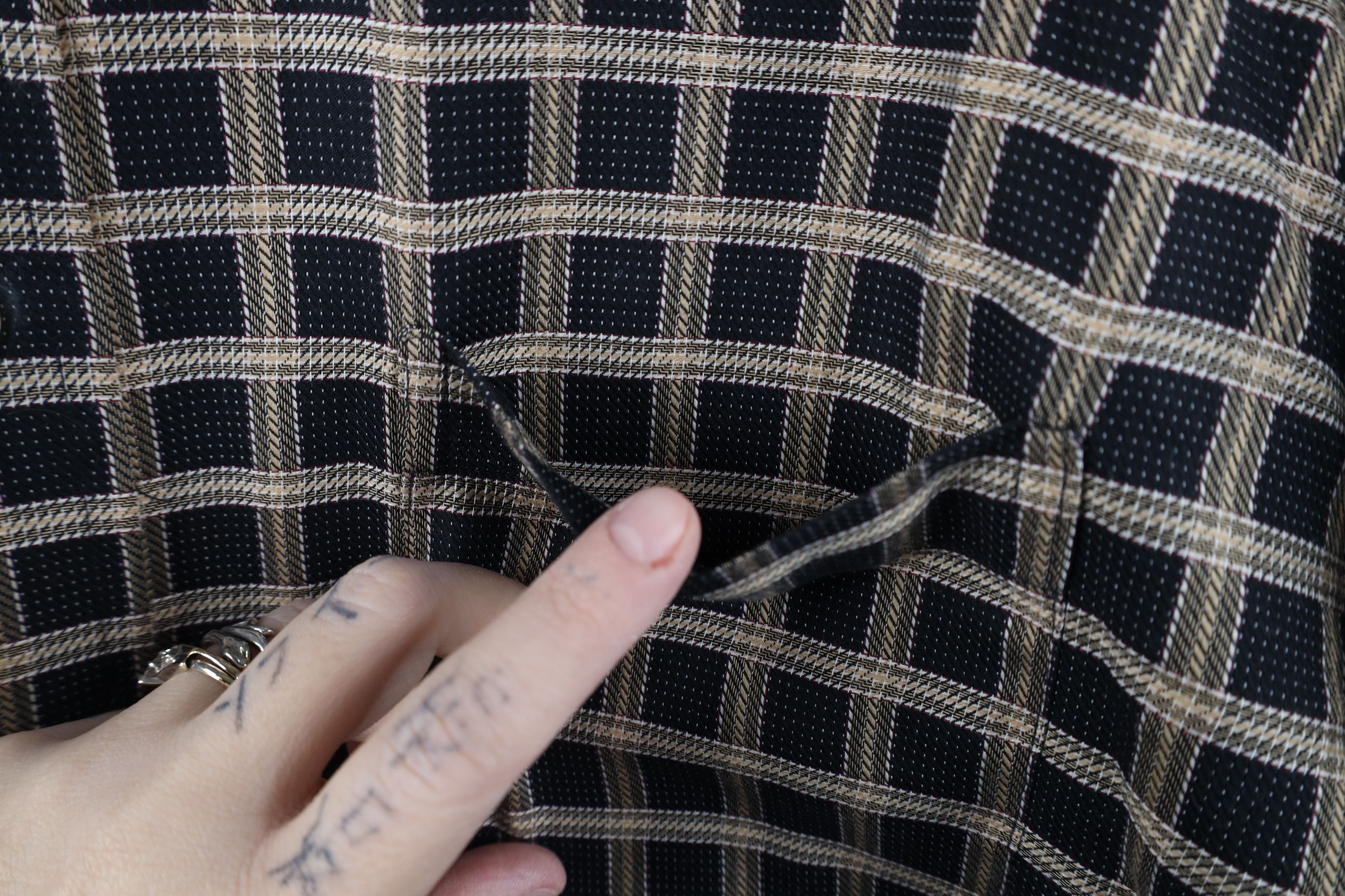 Burberry Burberry London Earth Tone Collared Button Down Shirt USA Size US L / EU 52-54 / 3 - 4 Thumbnail