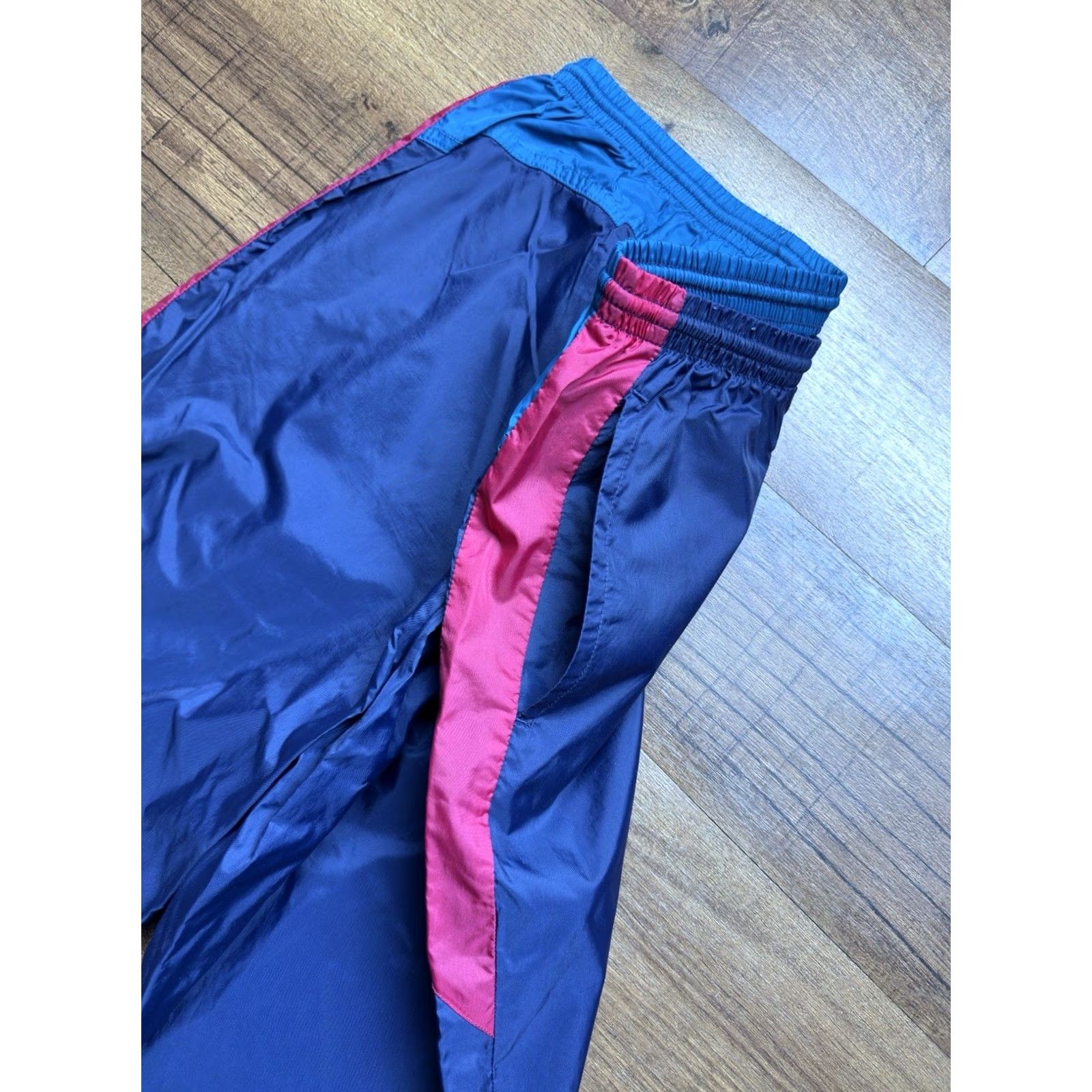 Nike VTG Nike UnLined Windbreaker Track Pants XL Blue Pink / Red Tag Mens Athletic 90s Night? Size US 36 / EU 52 - 7 Thumbnail