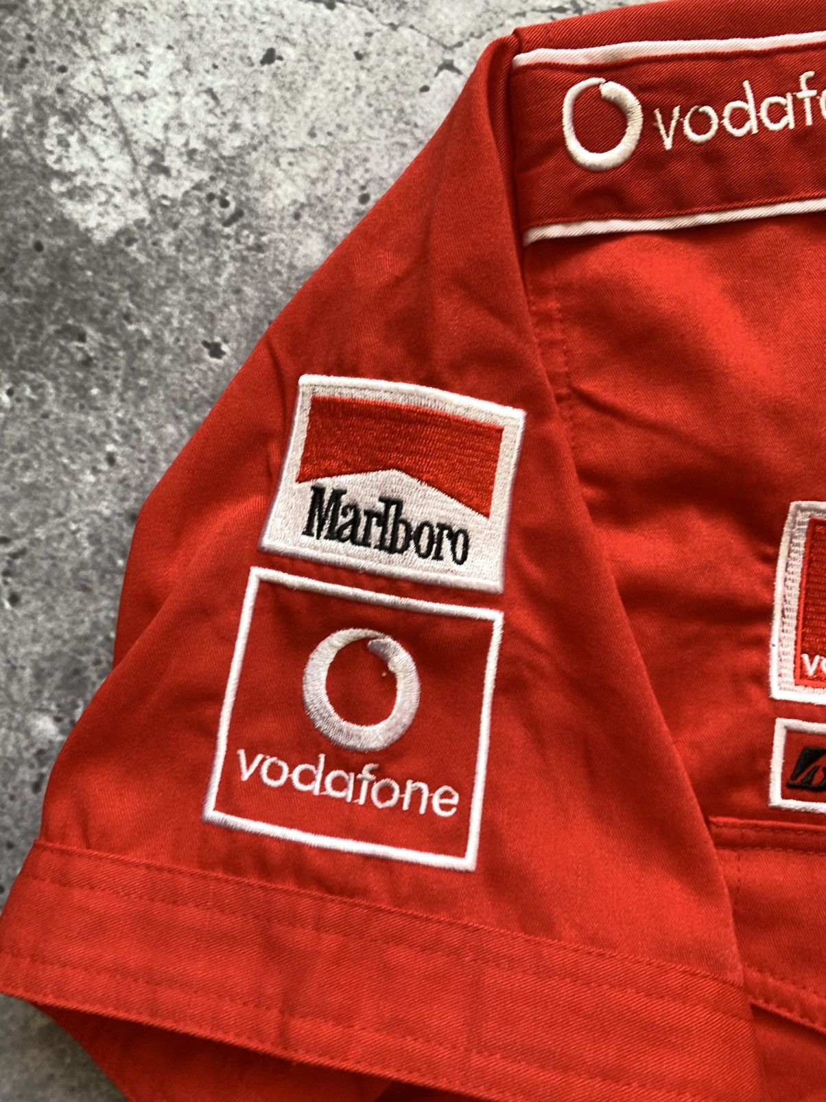 Ferrari 🔥VINTAGE 90s FERRARI F1 RACING TEAM MARLBORO SHIRT BUTTOP UP Size US XXL / EU 58 / 5 - 7 Thumbnail