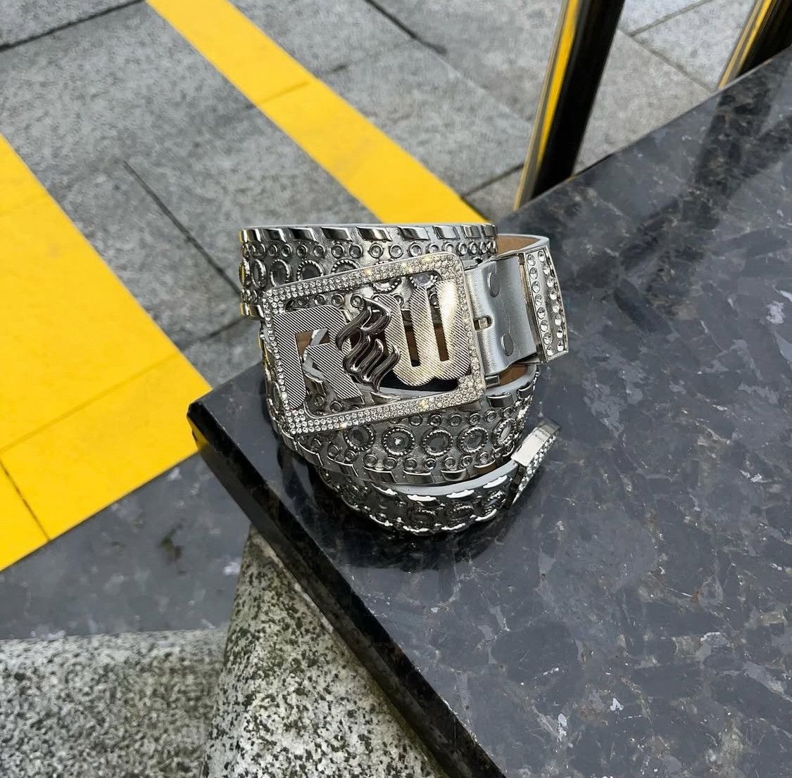 Y2K Belts Rocawear in Silver, Men’s
