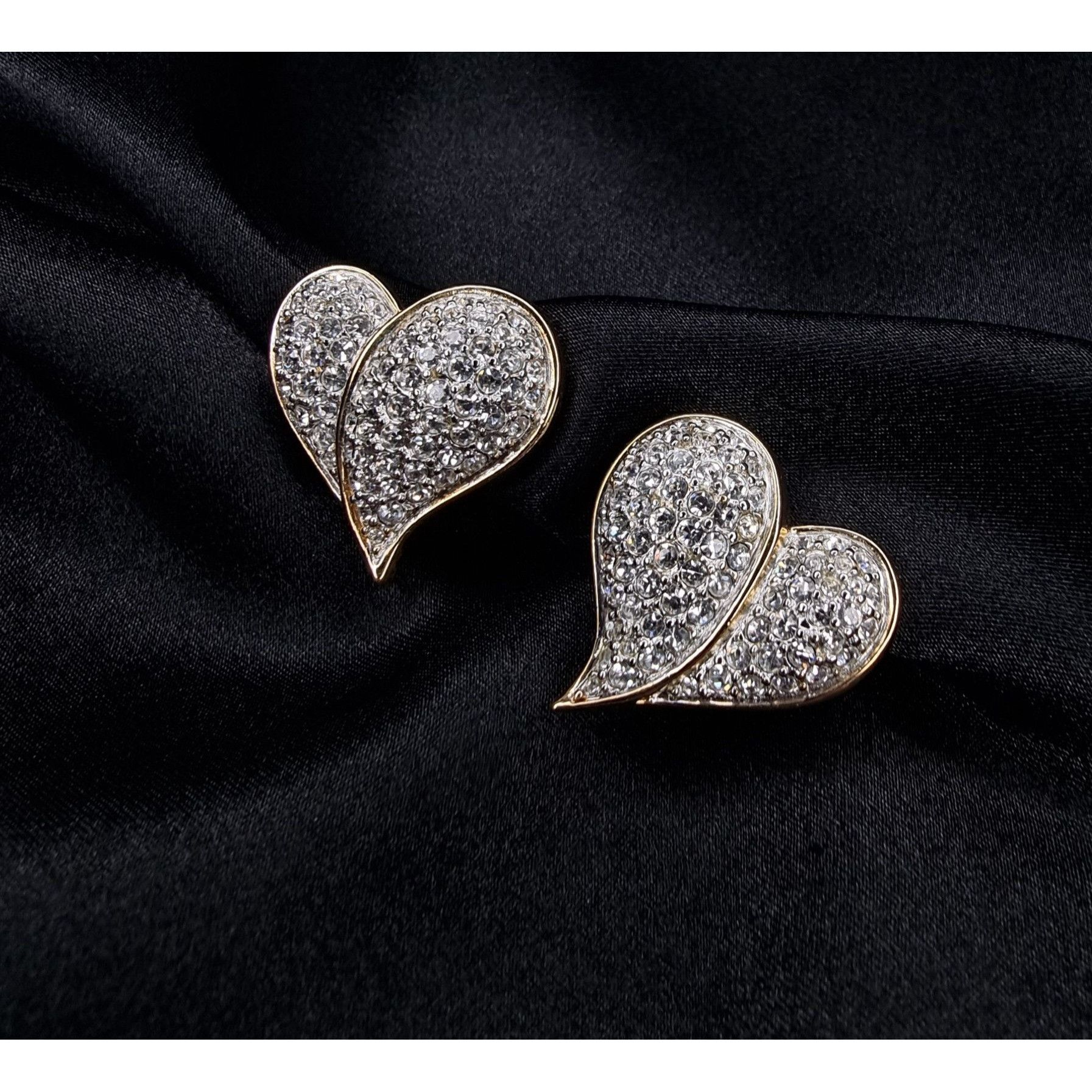 Swarovski Vintage Swarovski Crystal Heart Clip-On Earrings Size ONE SIZE - 4 Thumbnail
