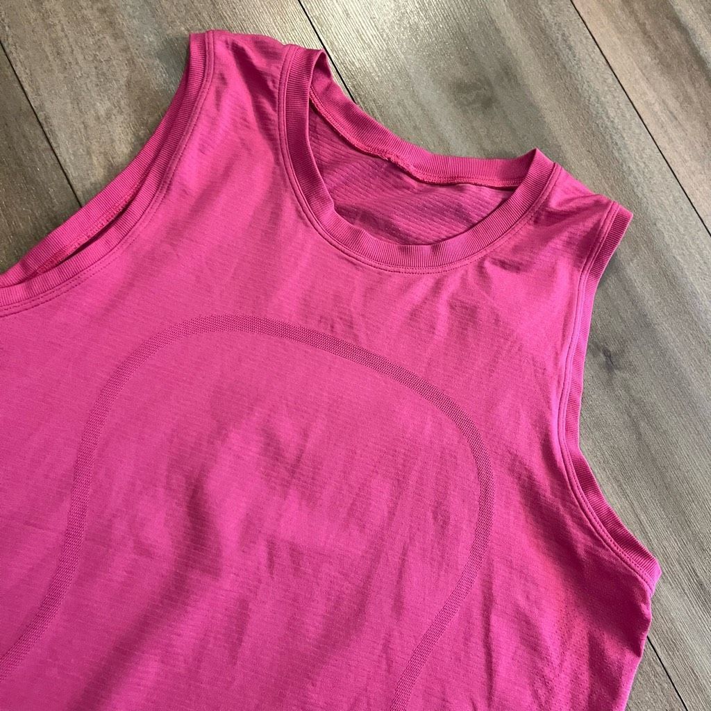 Lululemon Lululemon Pink Athletic Workout Tank Top Women 8 Size M / US 6-8 / IT 42-44 - 2 Thumbnail