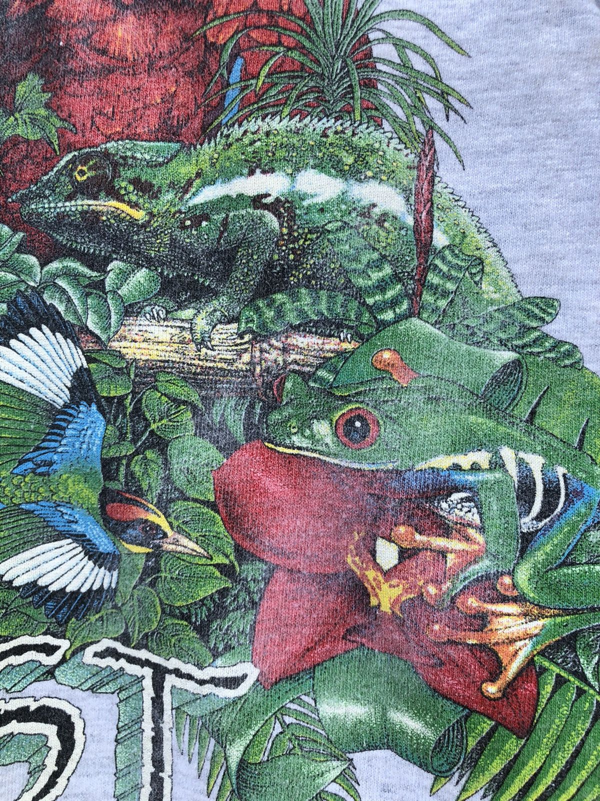 Vintage Vintage 90s Habitat Rainforest Animals Nature Mirror Tshirt Size US XL / EU 56 / 4 - 12 Thumbnail