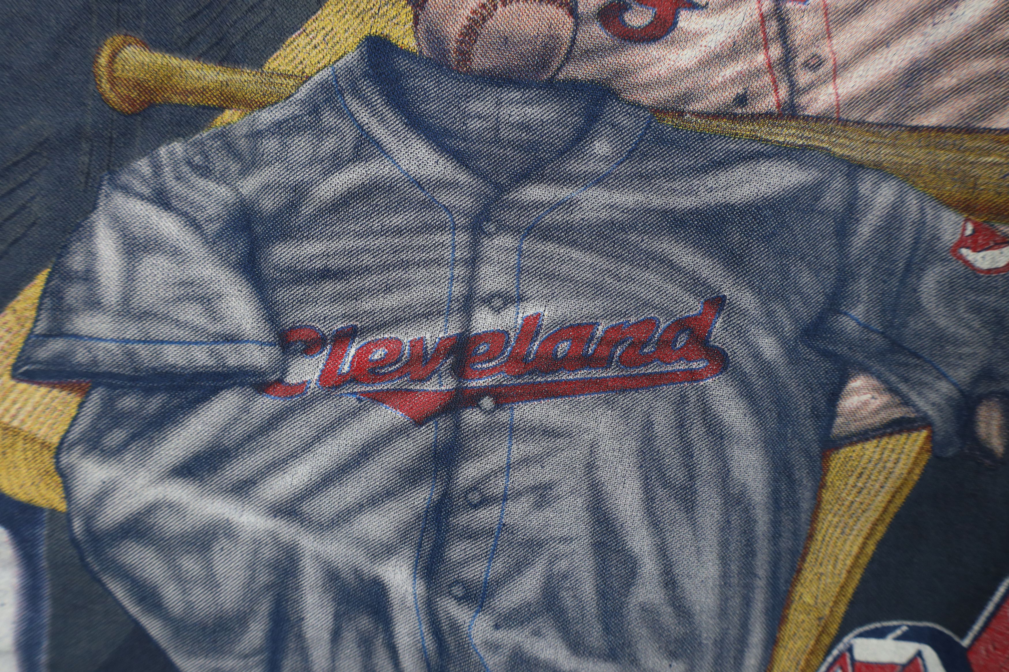 Vintage Vintage 90s Chief Wahoo Cleveland Indians Baseball T-Shirt Size US L / EU 52-54 / 3 - 7 Thumbnail