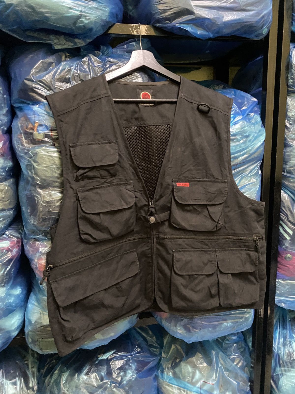 Vintage VINTAGE LUCKY STRIKE UTILITY VEST JACKET Size US XL / EU 56 / 4 - 3 Thumbnail