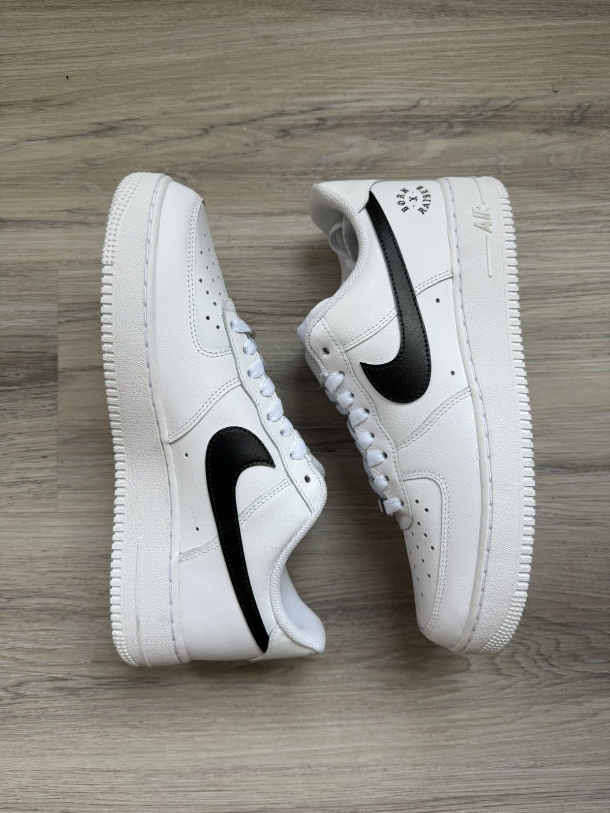 Born X Raised × Nike Nike x Born x Raised F&F Sadie Hawkins Air Force 1 Low Size US 10.5 / EU 43-44 - 3 Thumbnail