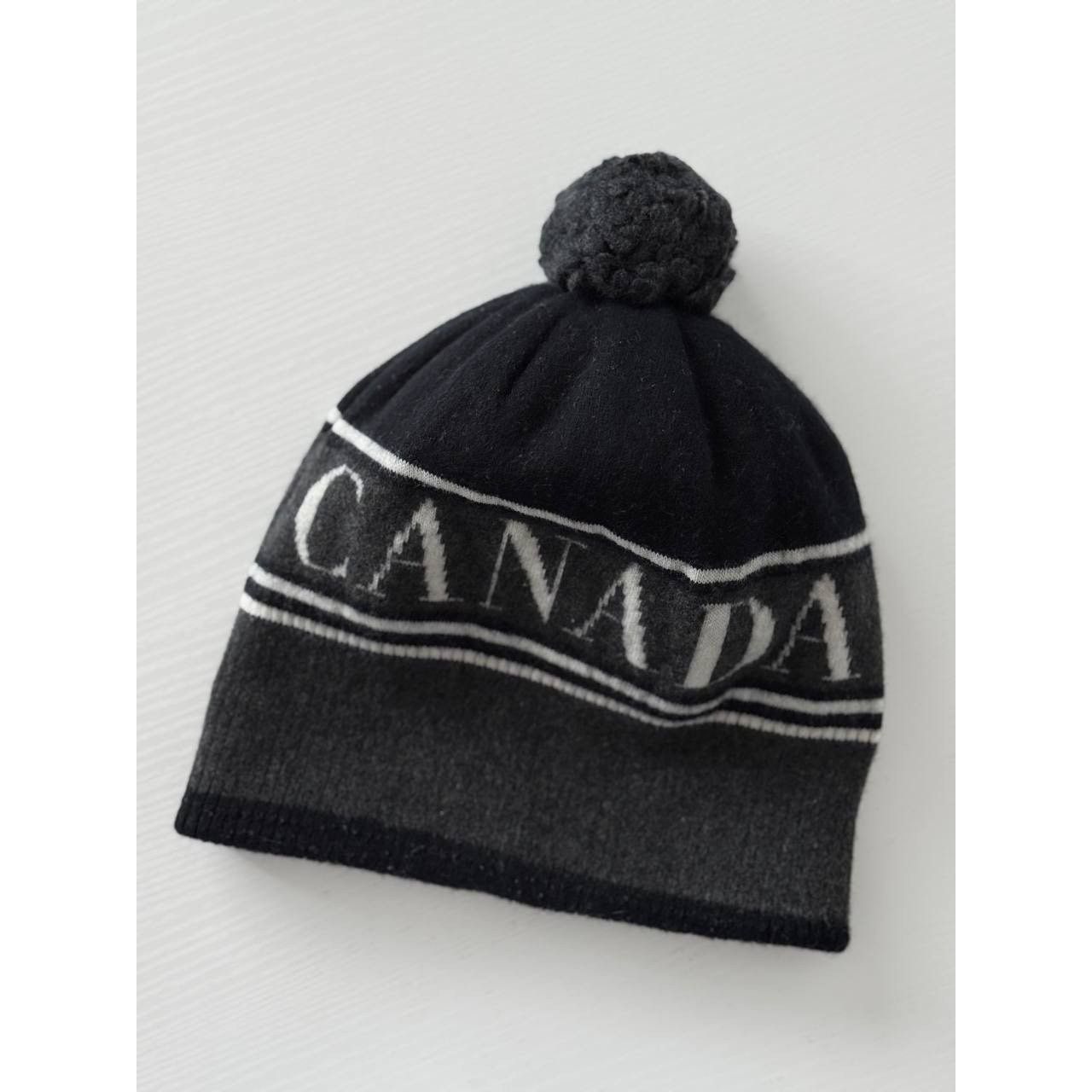 Canada Goose Canada Goose Logo Beanie Pom Toque Wool Blend Size ONE SIZE - 2 Thumbnail
