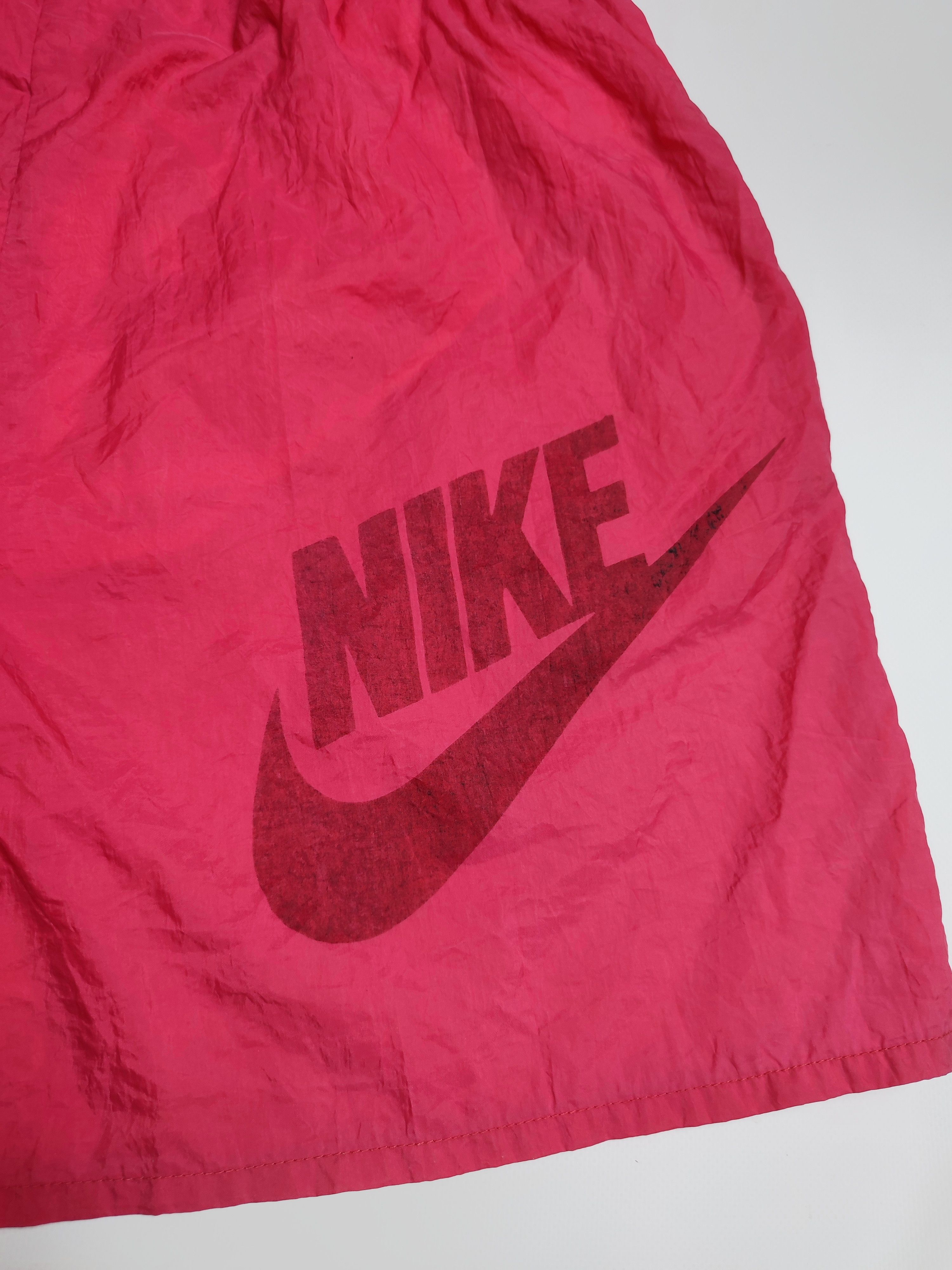Nike 🔥Vintage Nike Nylon Pink shorts Size US 34 / EU 50 - 4 Thumbnail