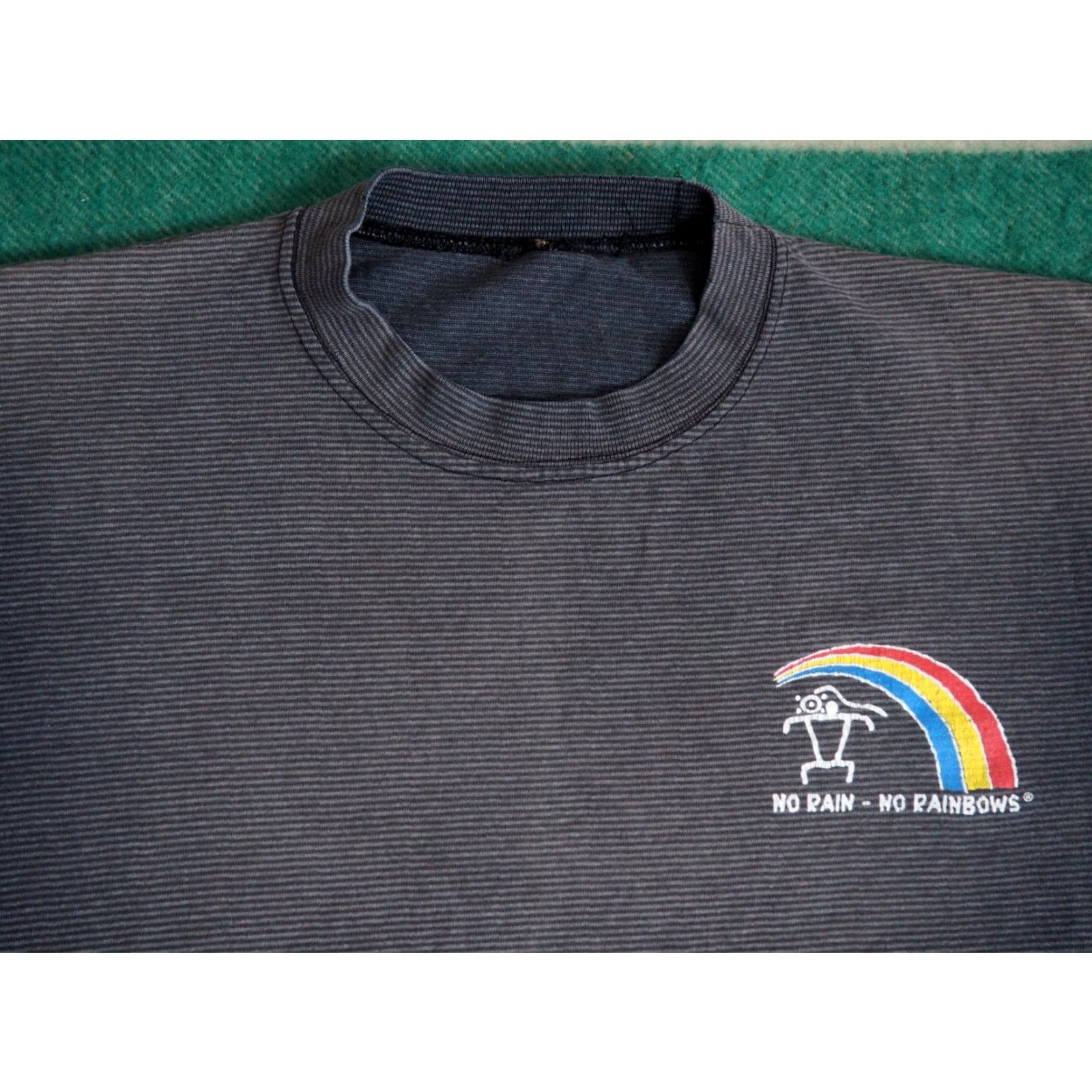 Rains VTG 90s Kimo Maui Hawaii Rules No Rain Gray Striped Faded Tee T-Shirt Mens L Size US L / EU 52-54 / 3 - 5 Thumbnail
