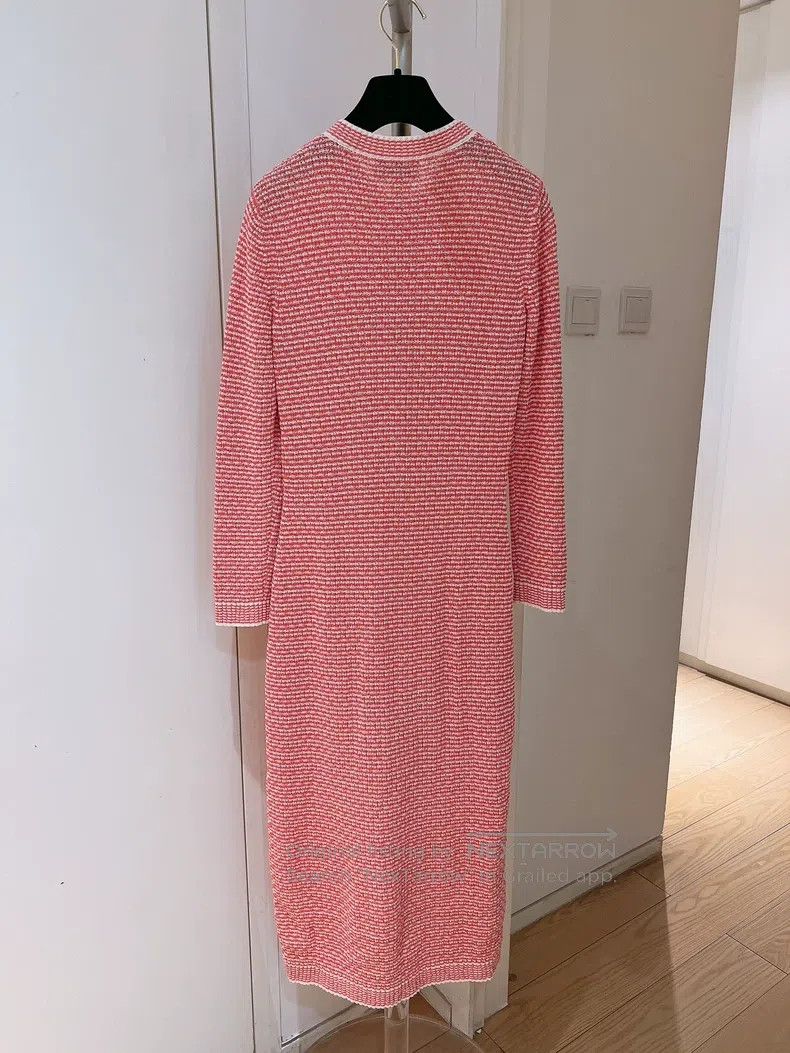 Chanel Chanel 21C Early Spring Vacation Series Red and White Knit Size XXS / US 00 / IT 34 - 2 Thumbnail