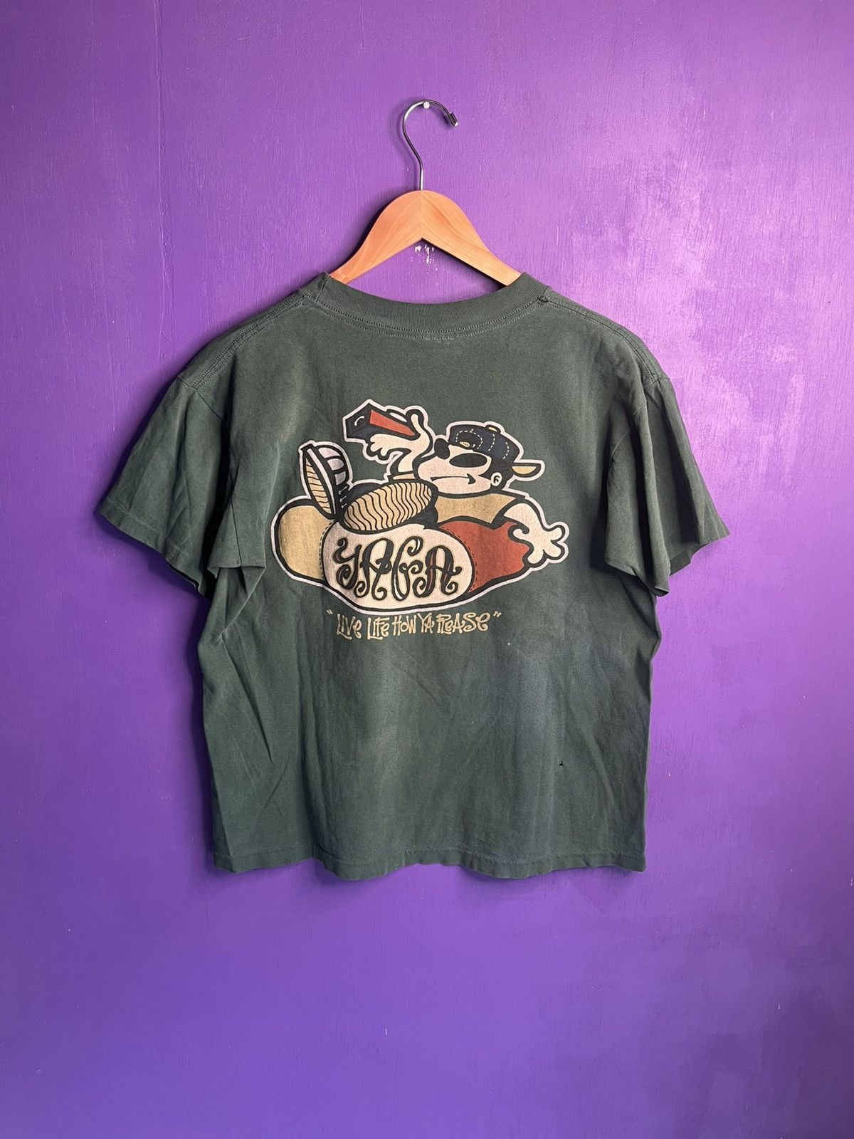 Vintage Vintage 90s Yaga love how ya please tv t-shirt Size US S / EU 44-46 / 1 - 2 Thumbnail