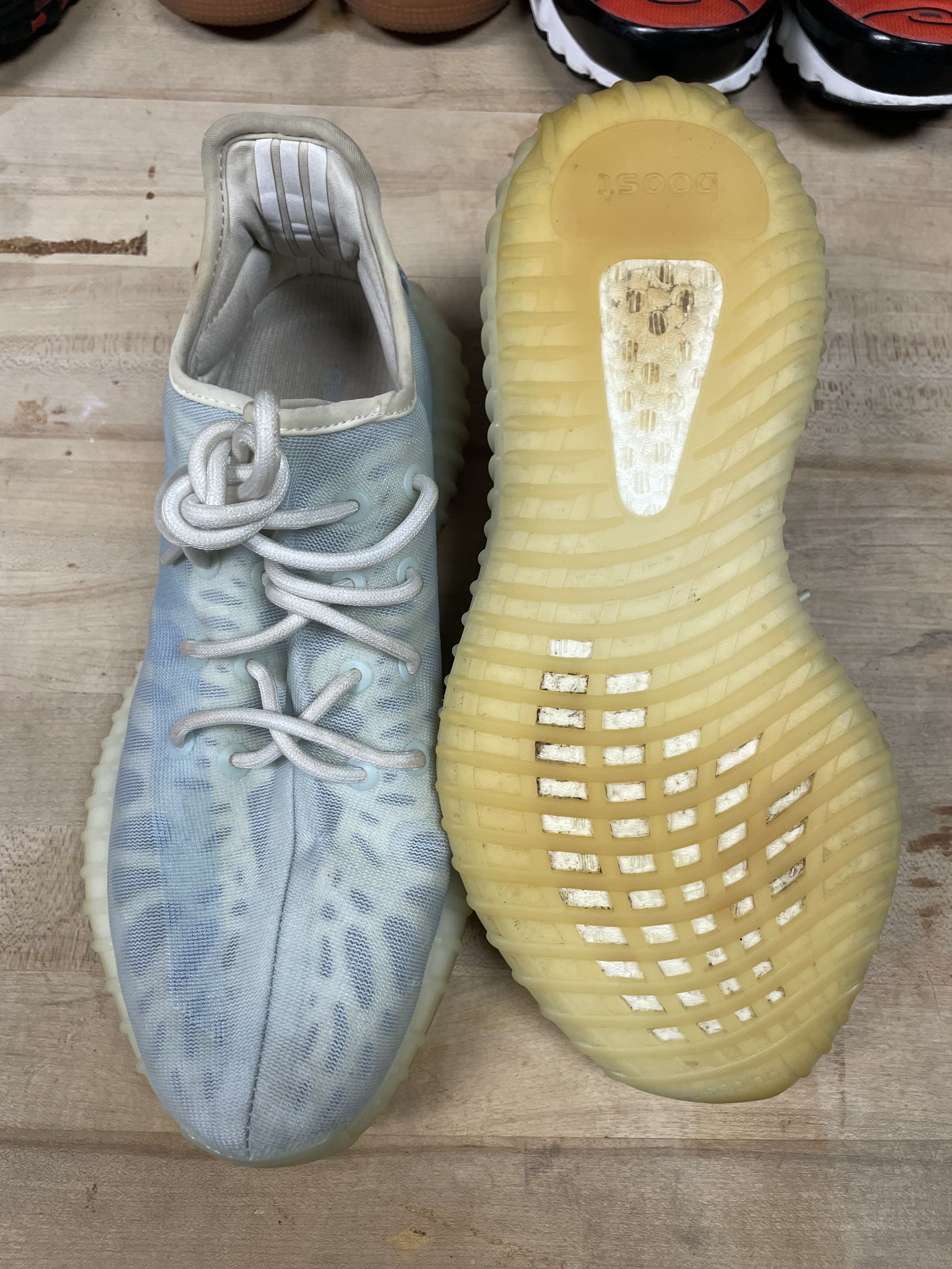 Yeezy Yeezy Mono Ice Size US 9 / EU 42 - 3 Thumbnail