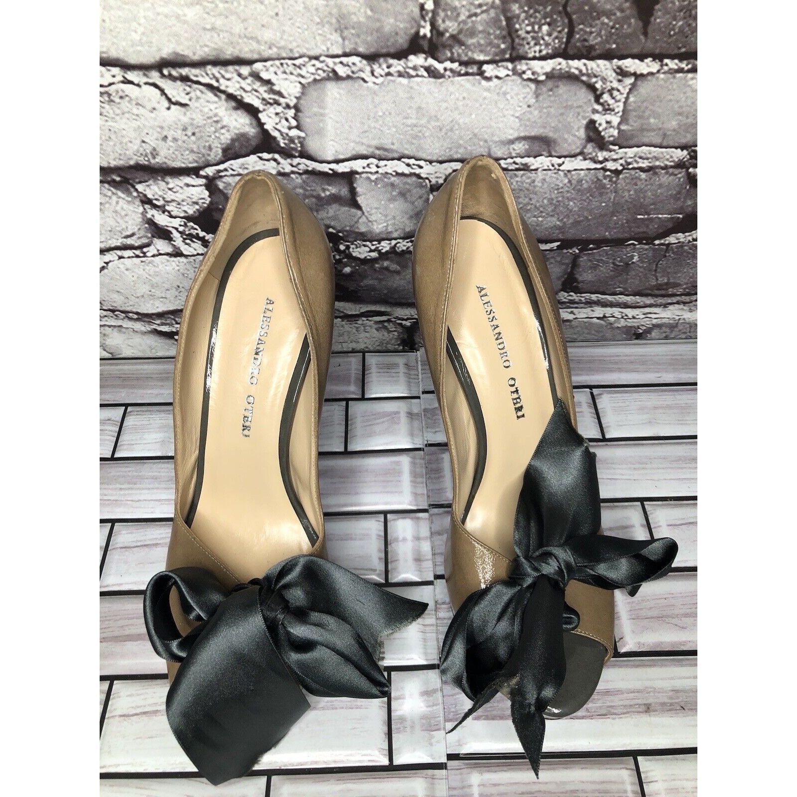Other Alessandro Oteri Nude Patent Leather Grey Ribbon Bow Stilett Size US 8.5 / IT 38.5 - 16 Thumbnail