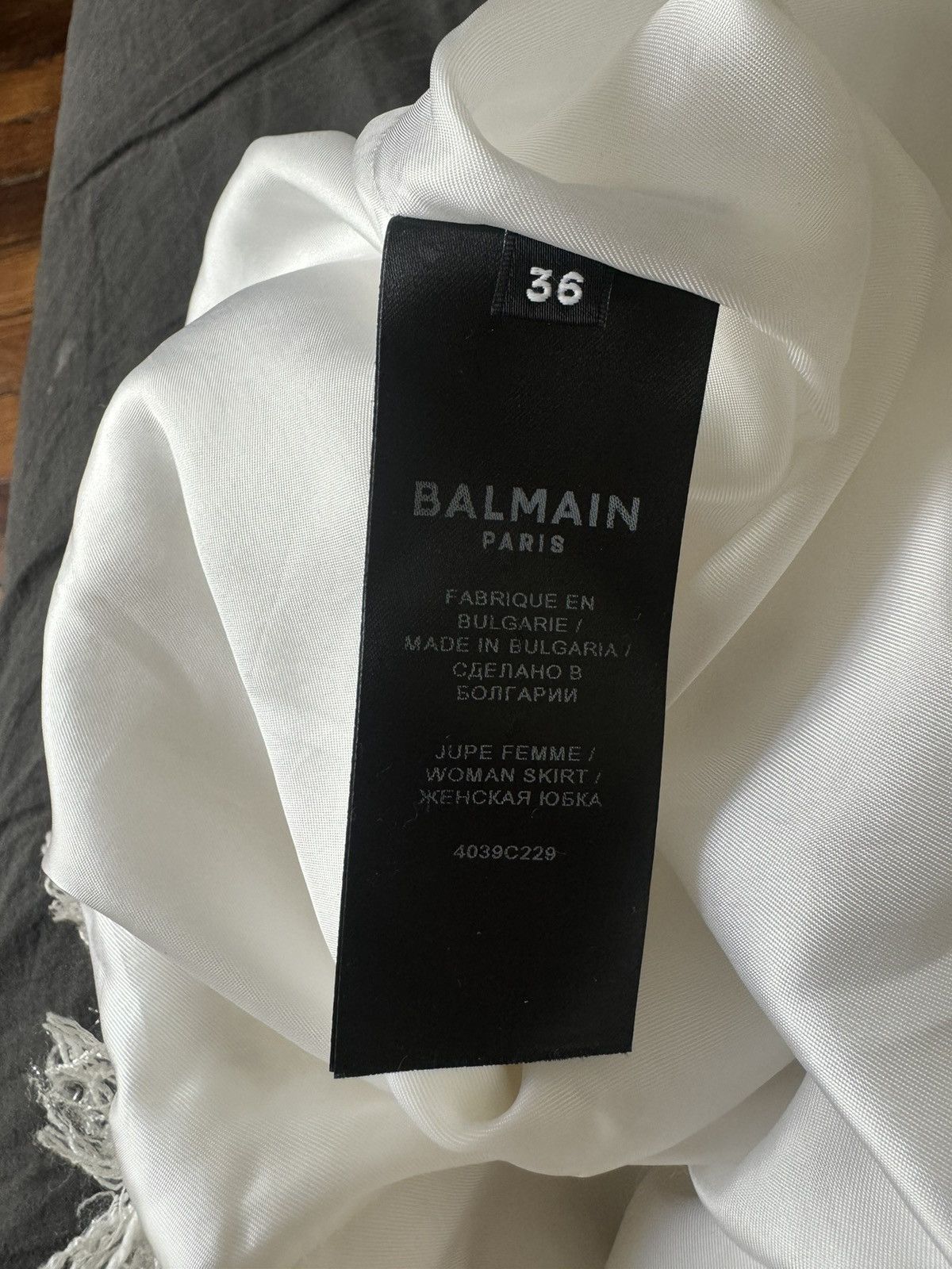 Balmain Balmain sequin skirt Size 26" / US 2 / IT 38 - 4 Thumbnail