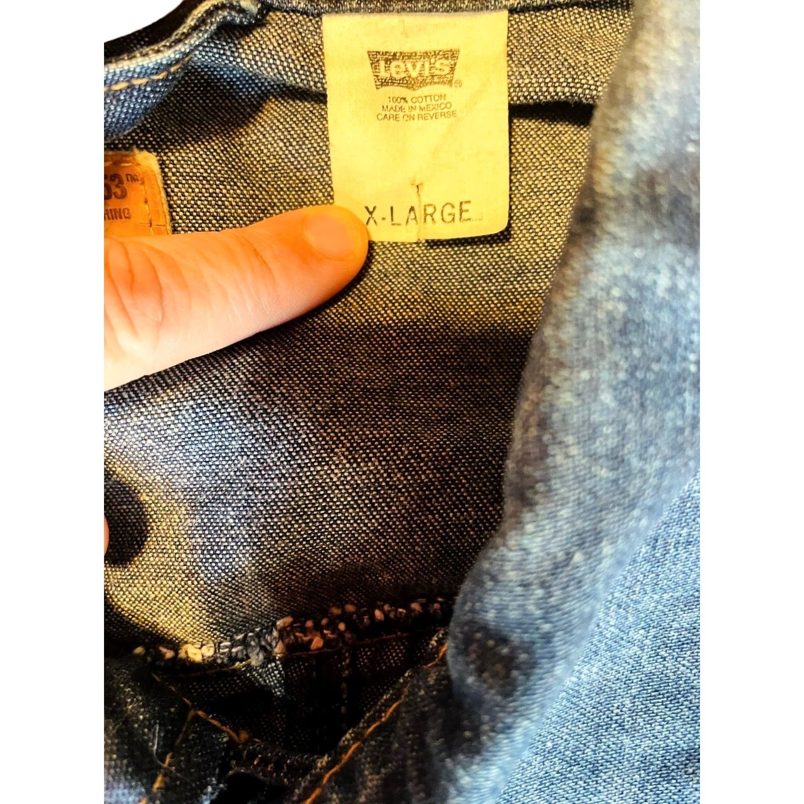 Levi's VINTAGE Levi's Trucker Jacket Denim 100% Cotton Dark Wash Blue Men's XL II Pockets Regular Fit Jacket Size US 36 / EU 52 - 6 Thumbnail
