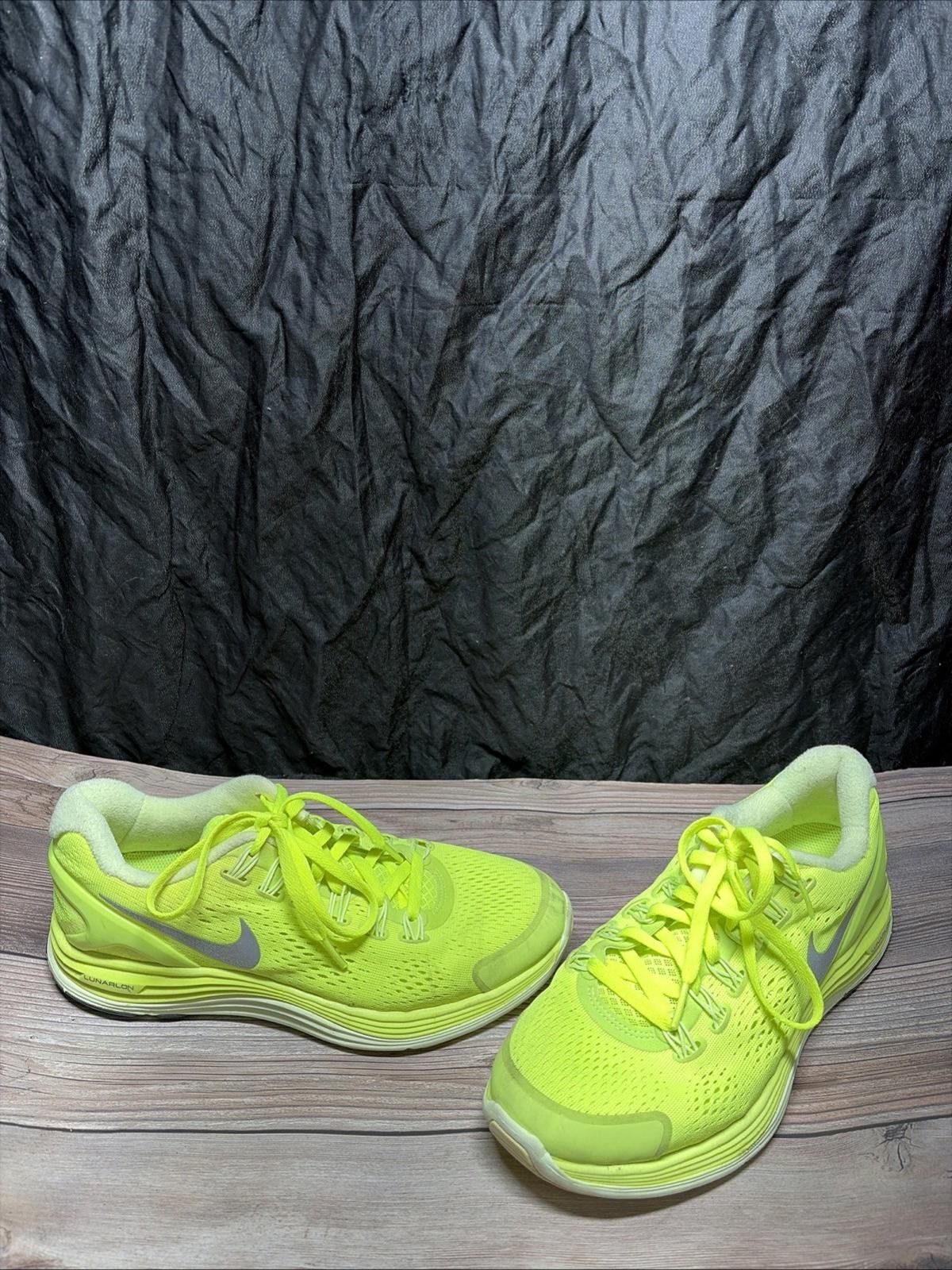 Nike Nike Womens Sz8 Lunarlon Reflective Sneakers Dynamic Support Size US 8 / IT 38 - 1 Thumbnail
