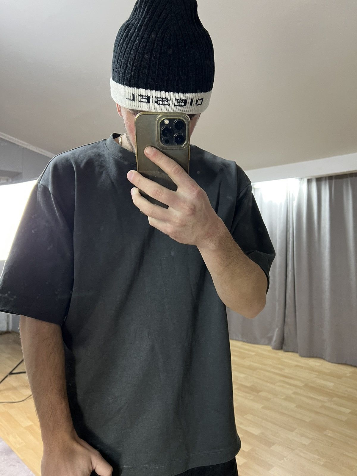 Diesel × Vintage #RARe💣💣 Diesel Black gold Y2K Style Beanie Logo Hat Size ONE SIZE - 3 Thumbnail