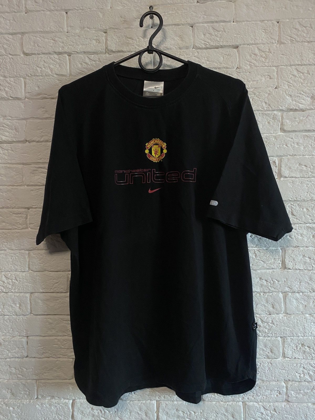 Nike × Vintage Vintage Nike Manchester United T-shirt Big Logo Size US L / EU 52-54 / 3 - 1 Thumbnail