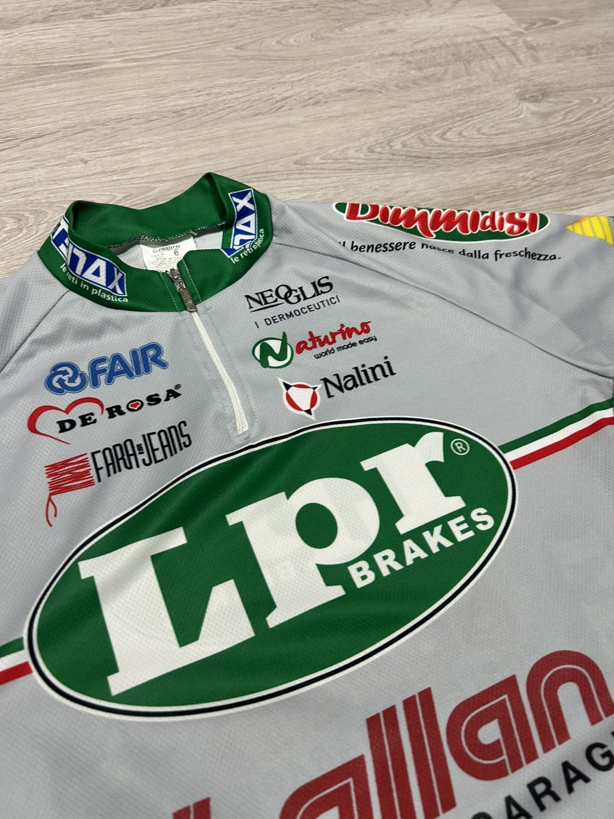 Other Vintage Nalini Worn Ferrari Cycling Jersey Italy velo size Size US M / EU 48-50 / 2 - 4 Thumbnail