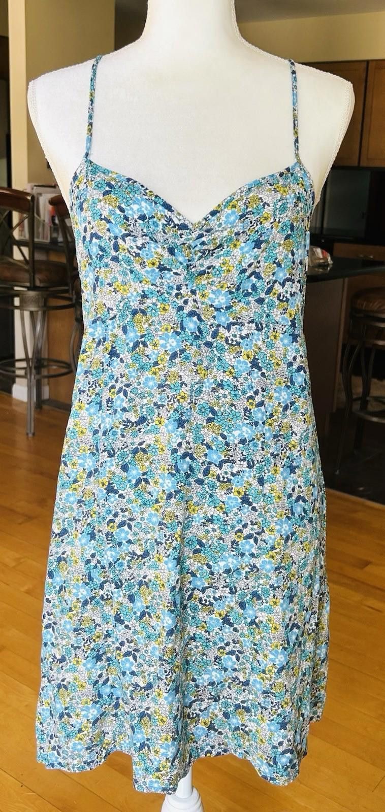 Other Wild Fable Never Worn Floral 100% Rayon Sun Dress Sz M Size M / US 6-8 / IT 42-44 - 1 Thumbnail