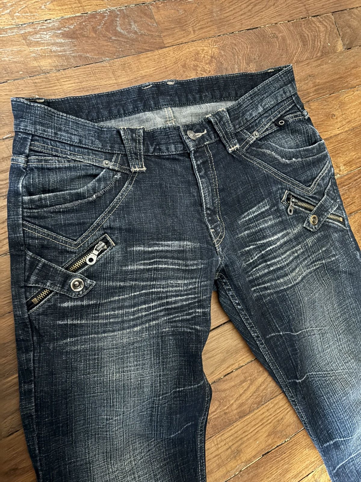 PPFM PPFM long legs reversible jeans Size US 35 - 1 Thumbnail