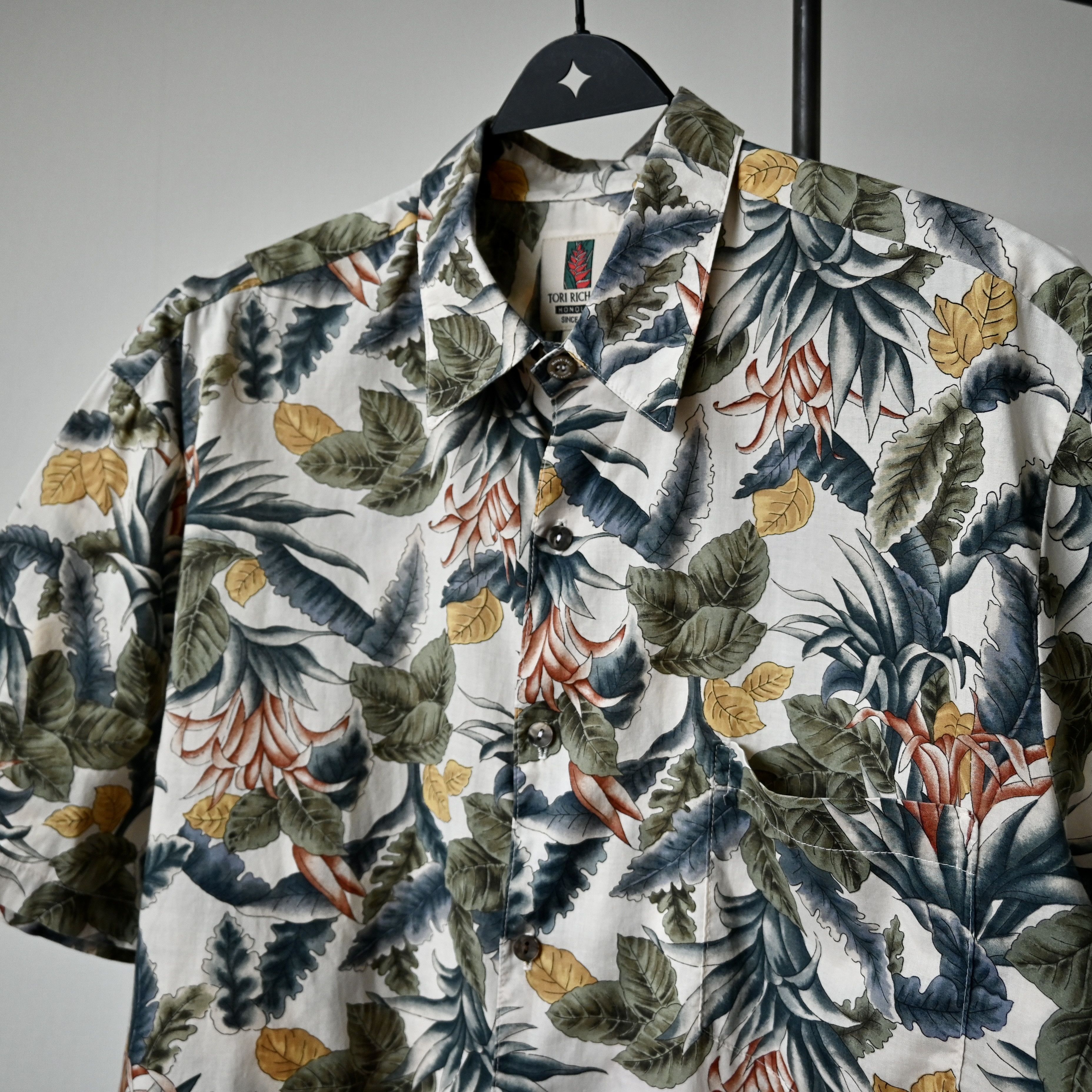Tori Richard VTG Tori Richard antique botanical pattern Hawaiian shirt Size US L / EU 52-54 / 3 - 6 Thumbnail